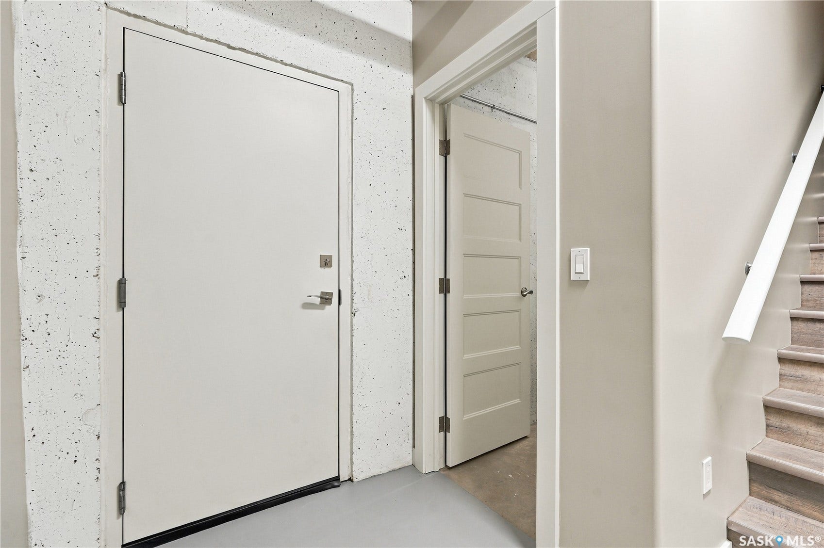 103 Willis Crescent, #8, Saskatoon SK S7T 0X9