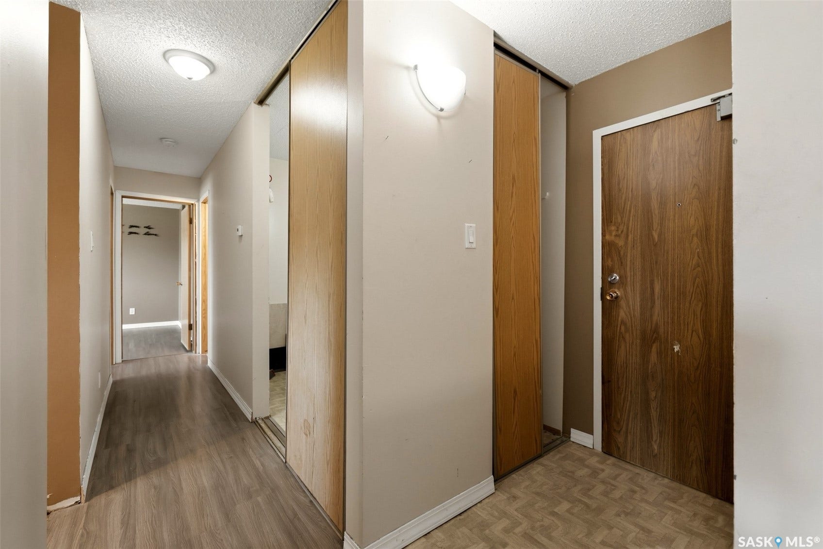 51 Rodenbush Drive, #205, Regina SK S4R 8C7 51 Rodenbush Drive, #205, Regina SK S4R 8C7