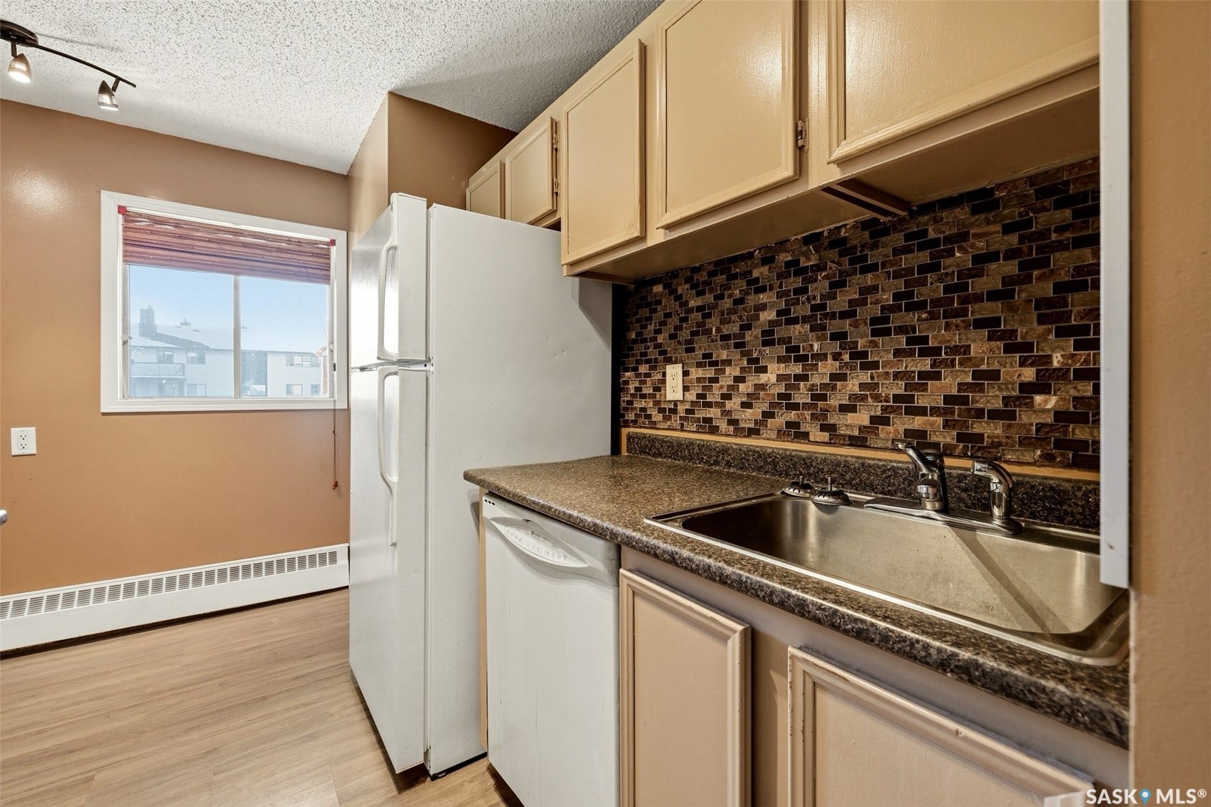 51 Rodenbush Drive, #205, Regina SK S4R 8C7 51 Rodenbush Drive, #205, Regina SK S4R 8C7
