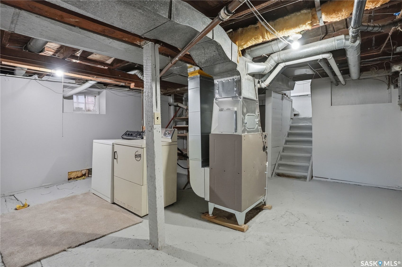 1008 Retallack Street, Regina SK S4T 2H3 1008 Retallack Street, Regina SK S4T 2H3