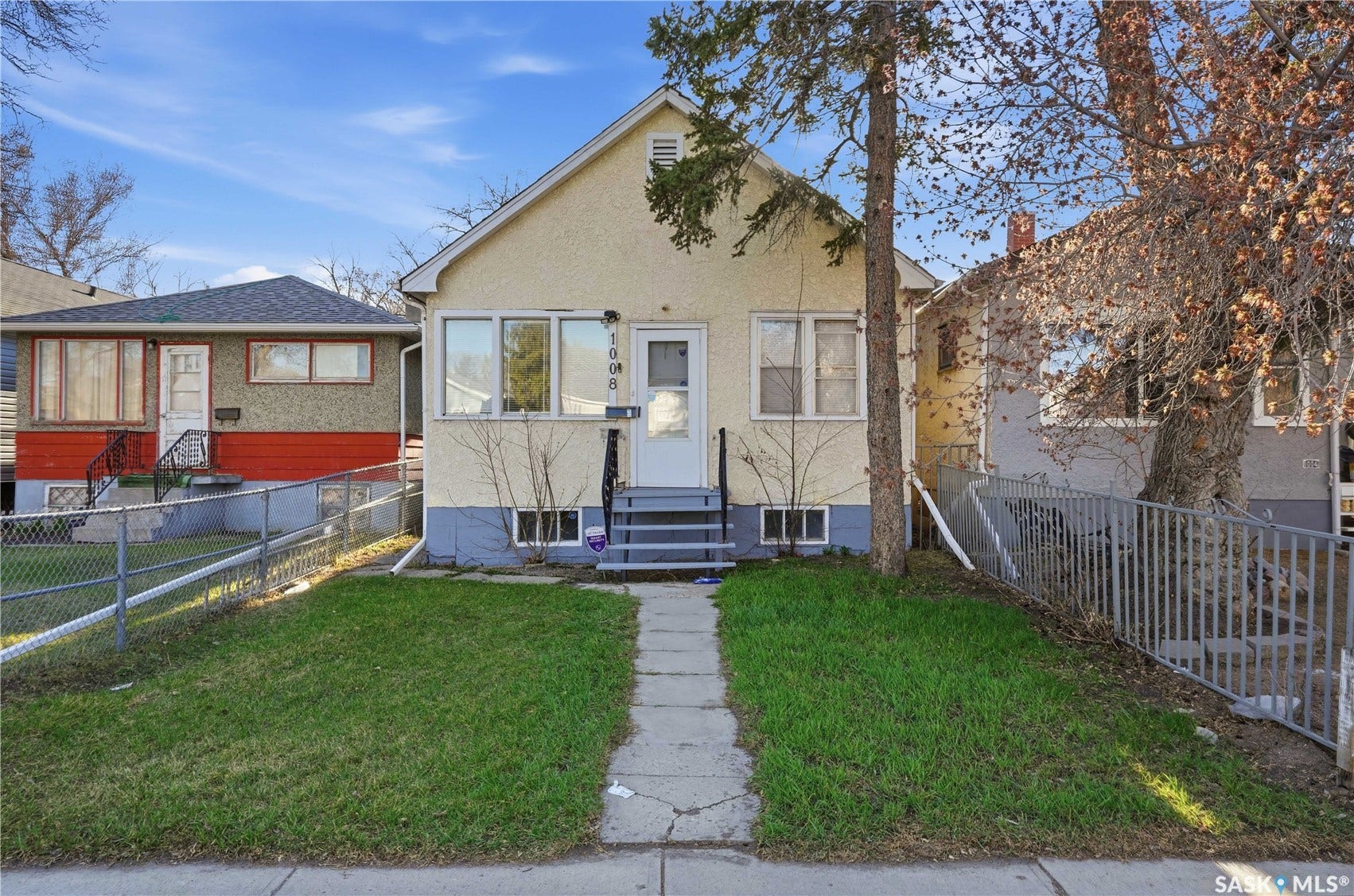1008 Retallack Street, Regina SK S4T 2H3 1008 Retallack Street, Regina SK S4T 2H3