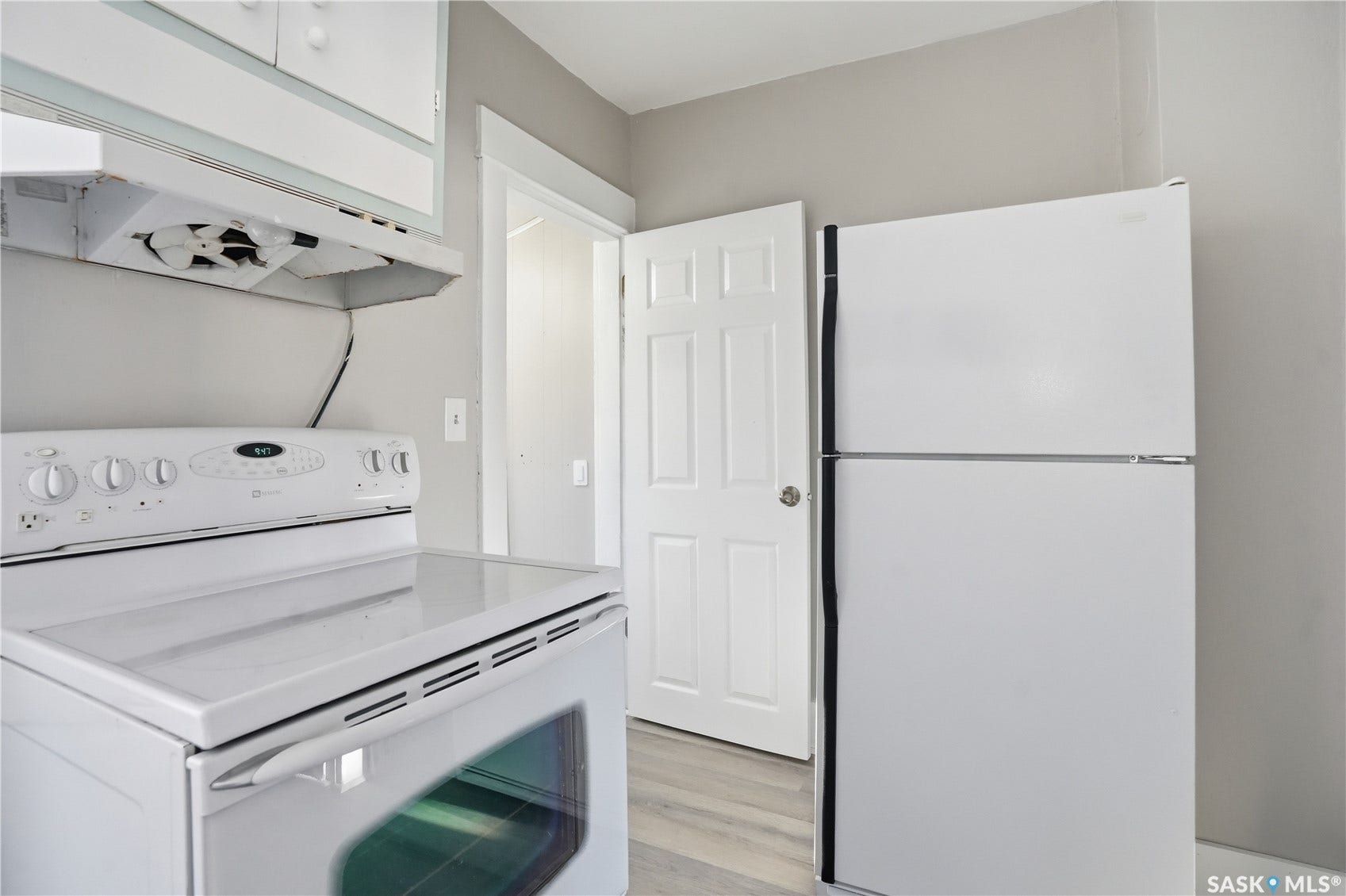 1008 Retallack Street, Regina SK S4T 2H3 1008 Retallack Street, Regina SK S4T 2H3