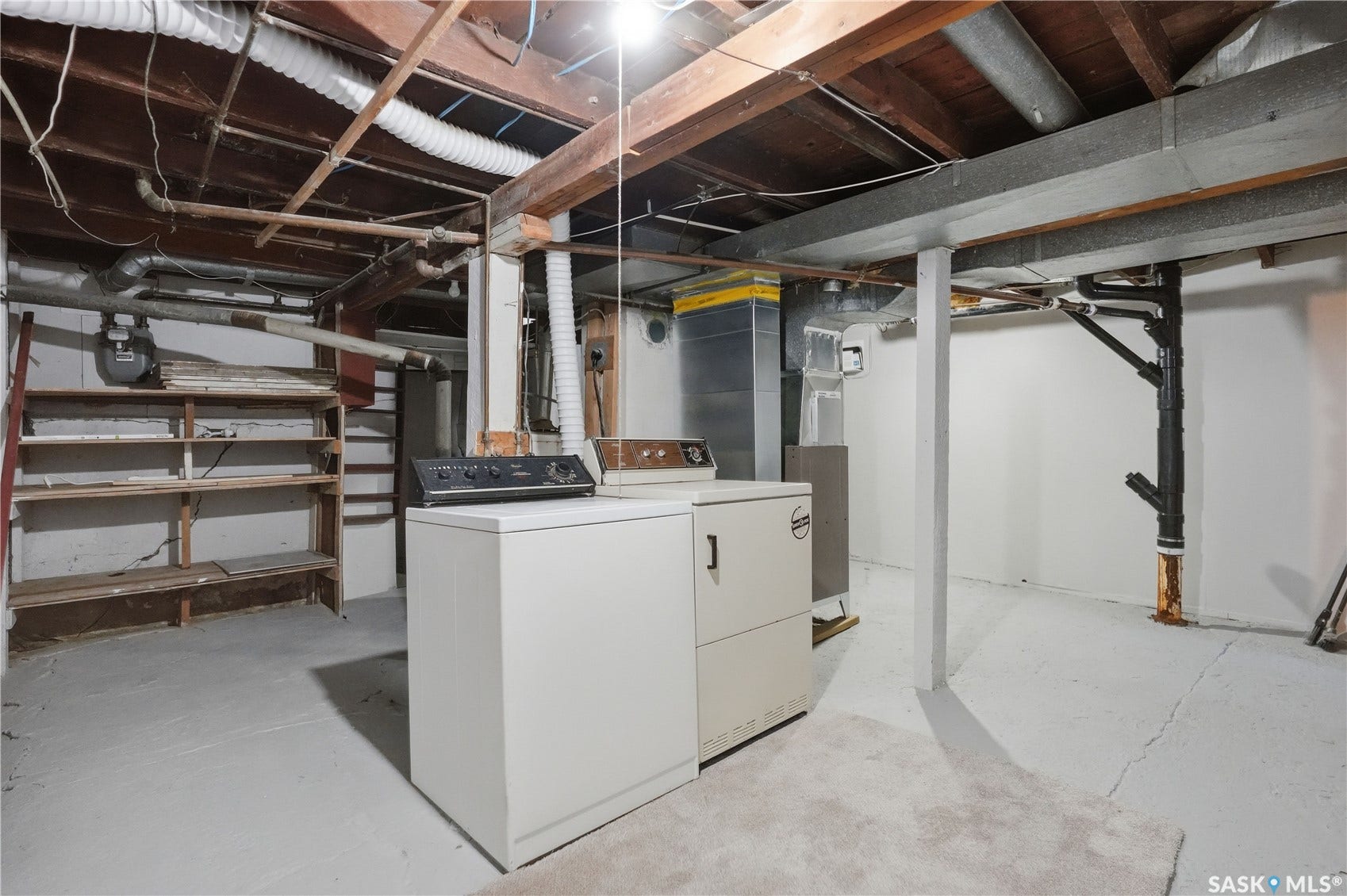 1008 Retallack Street, Regina SK S4T 2H3 1008 Retallack Street, Regina SK S4T 2H3