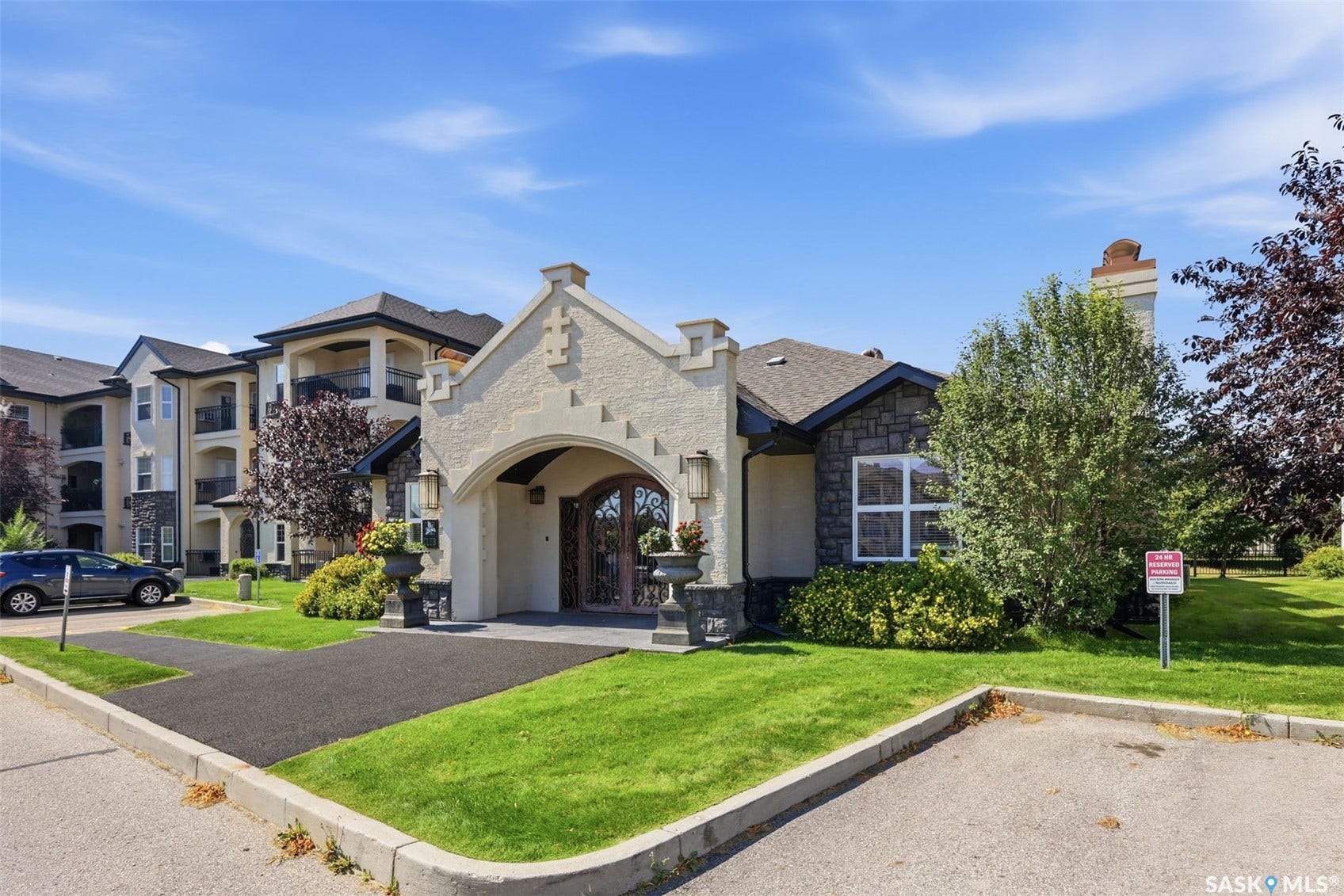 415 Hunter Road, #104A, Saskatoon SK S7T 0J7