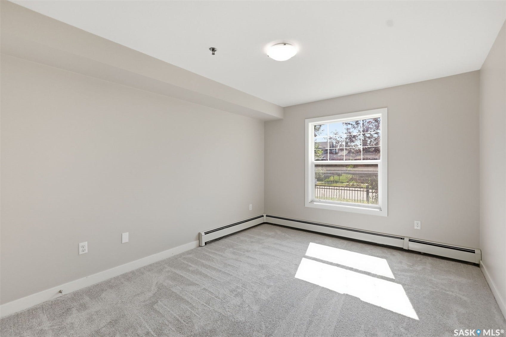 415 Hunter Road, #104A, Saskatoon SK S7T 0J7