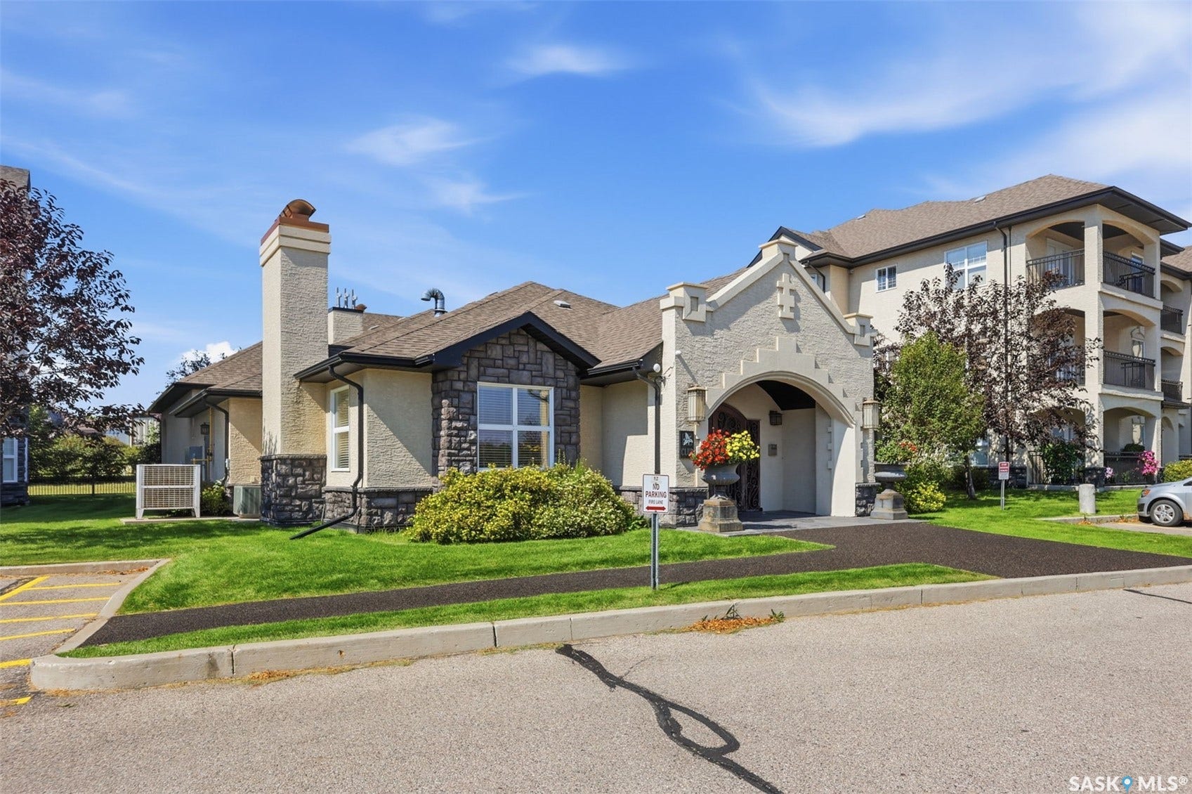 415 Hunter Road, #104A, Saskatoon SK S7T 0J7