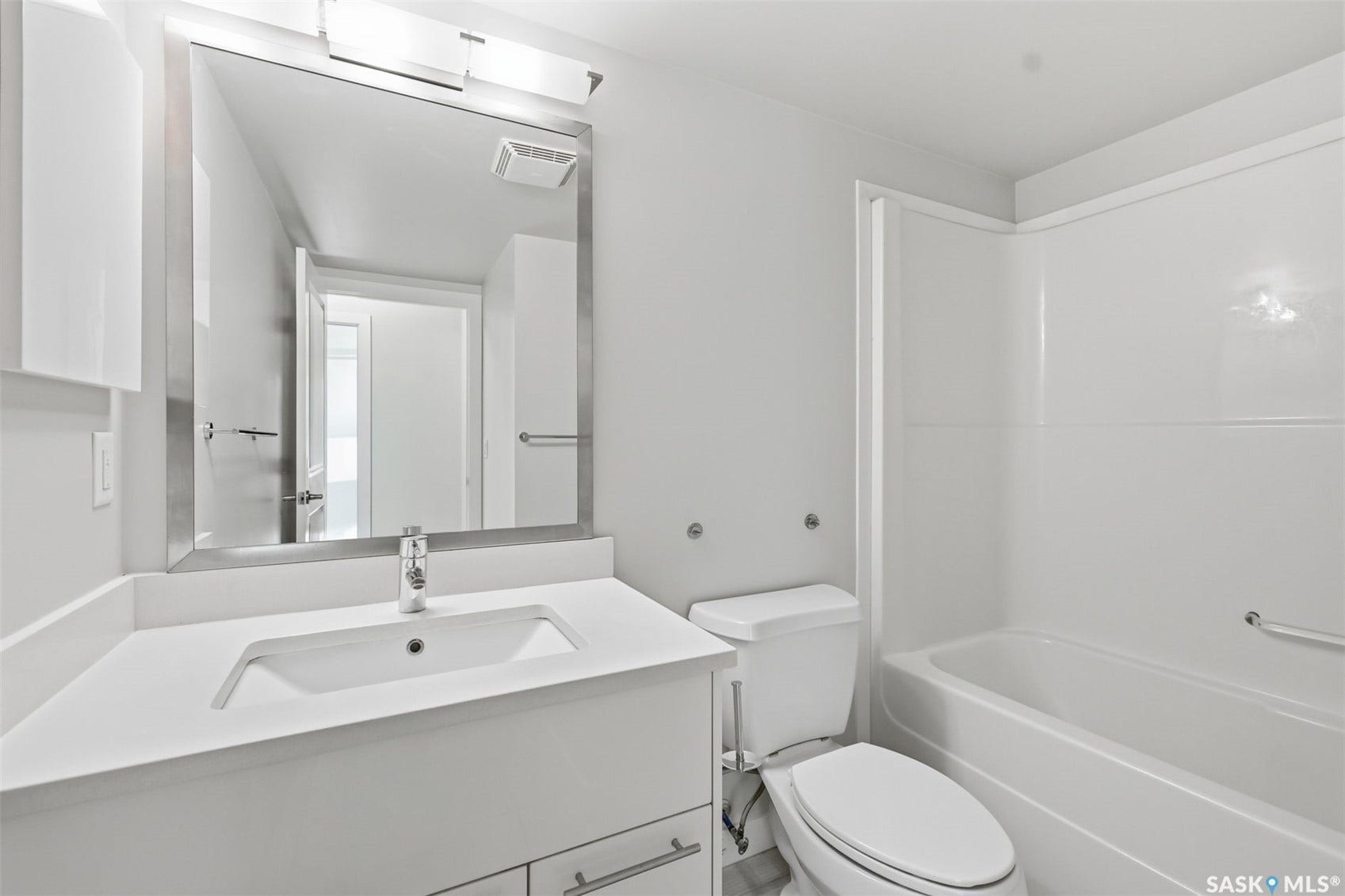 415 Hunter Road, #104A, Saskatoon SK S7T 0J7