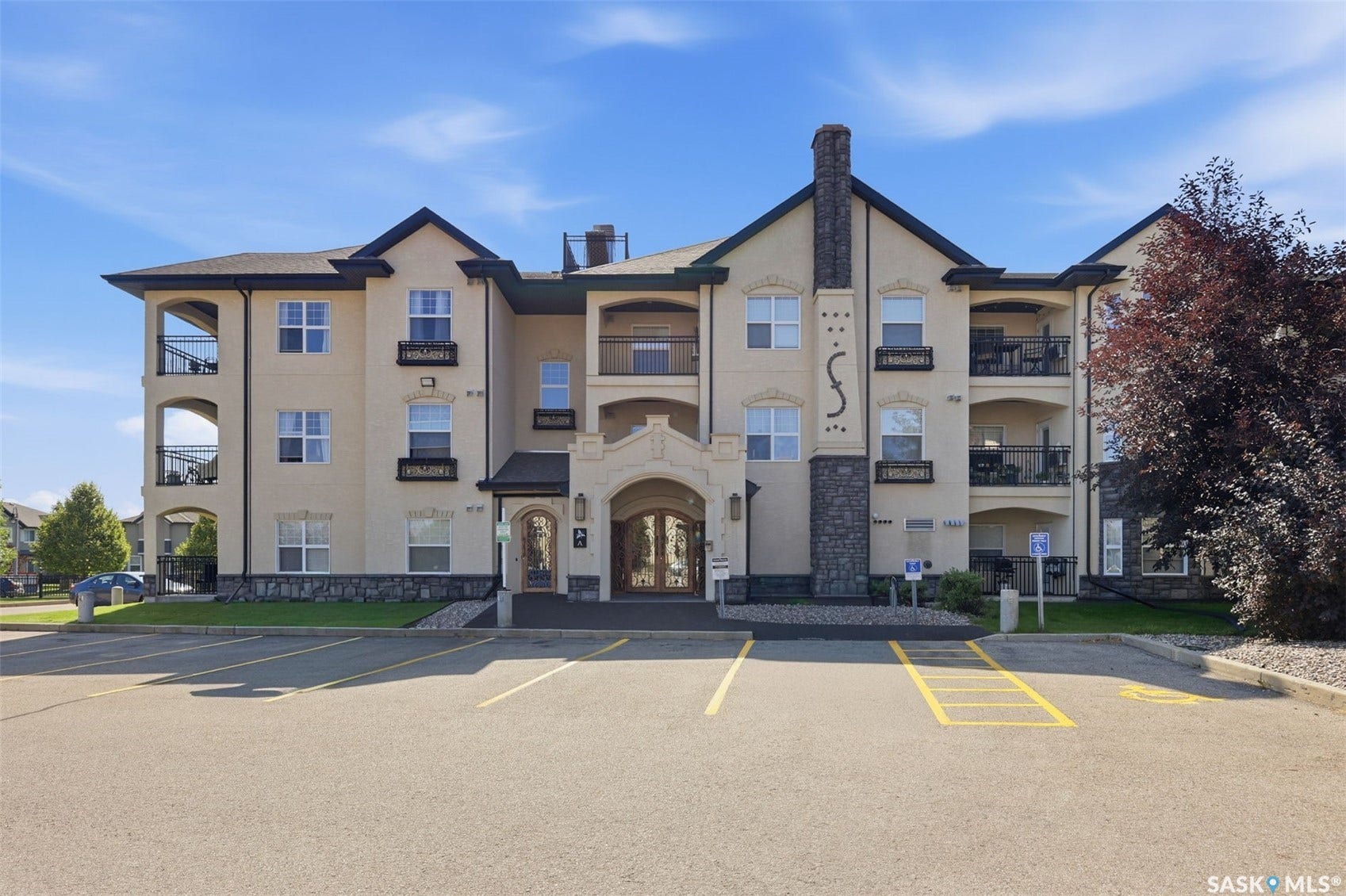 415 Hunter Road, #104A, Saskatoon SK S7T 0J7