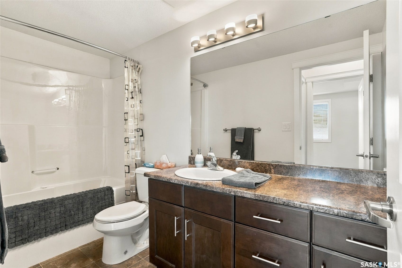 110 Hampton Circle, # 309, Saskatoon SK S7R 0C5