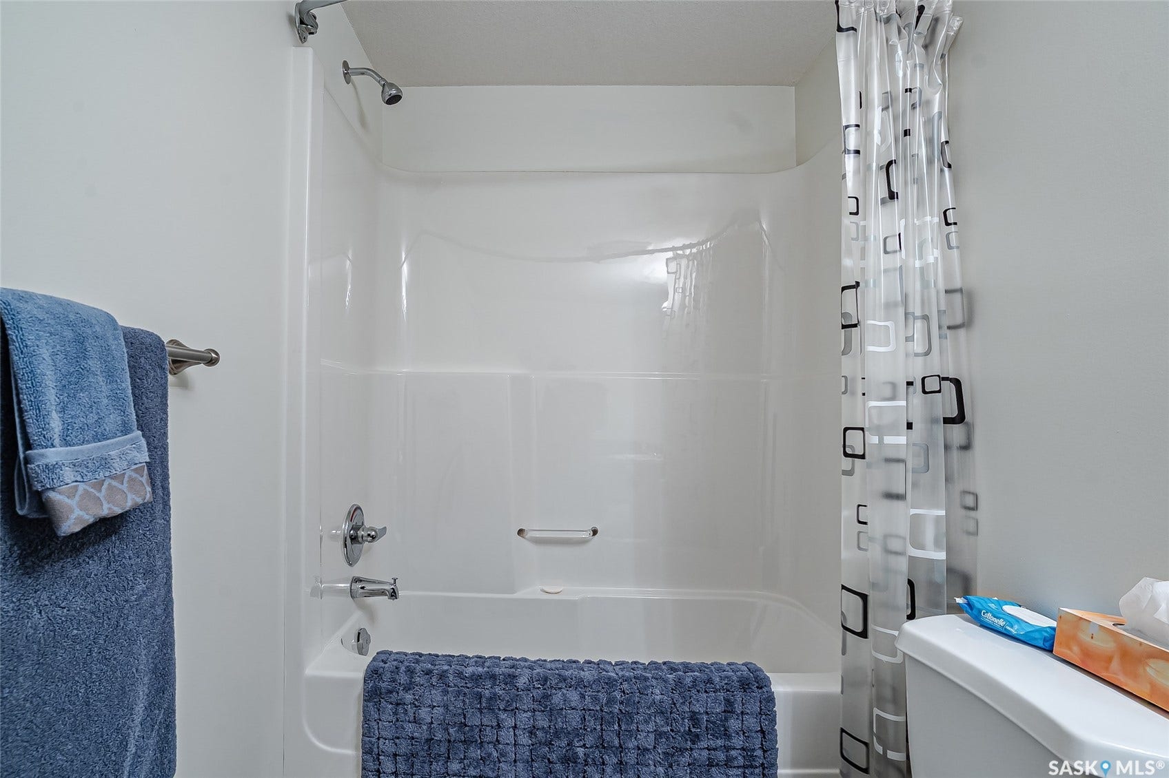 110 Hampton Circle, # 309, Saskatoon SK S7R 0C5