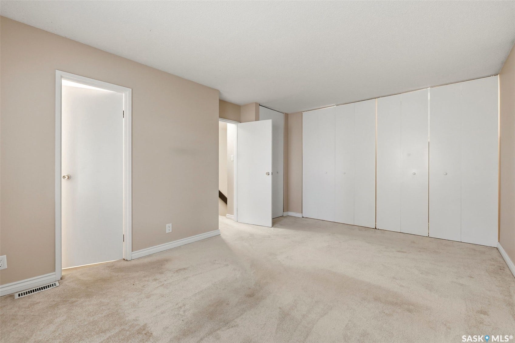 1508 Jubilee Avenue, Regina SK S4S 3T2