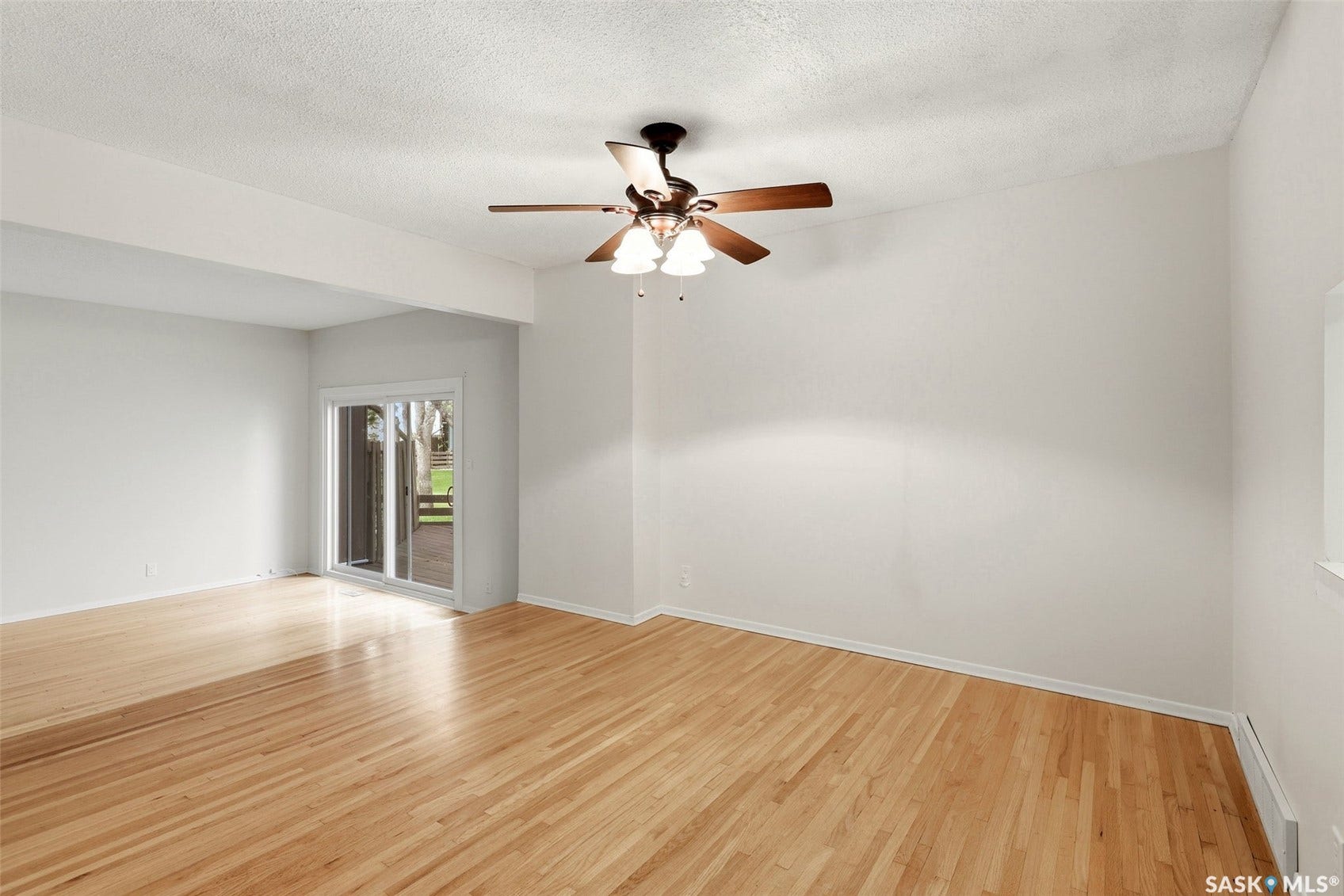 1508 Jubilee Avenue, Regina SK S4S 3T2