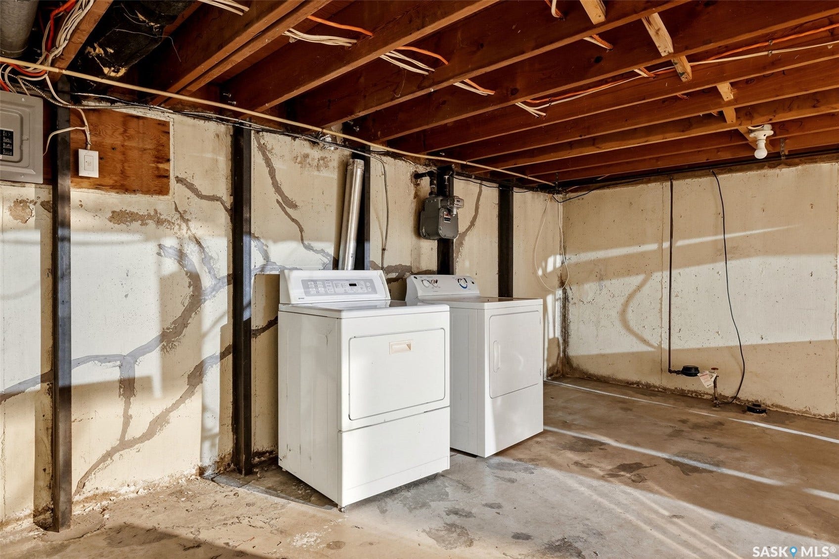 1508 Jubilee Avenue, Regina SK S4S 3T2