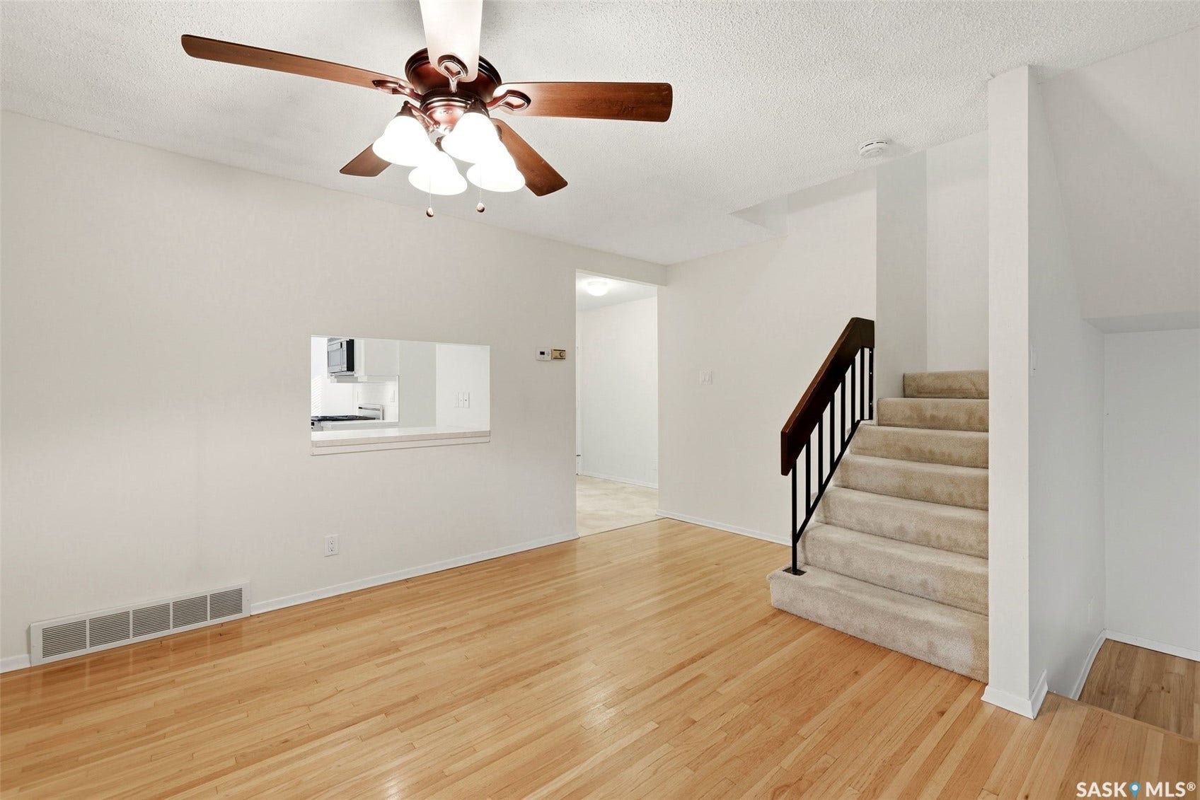 1508 Jubilee Avenue, Regina SK S4S 3T2