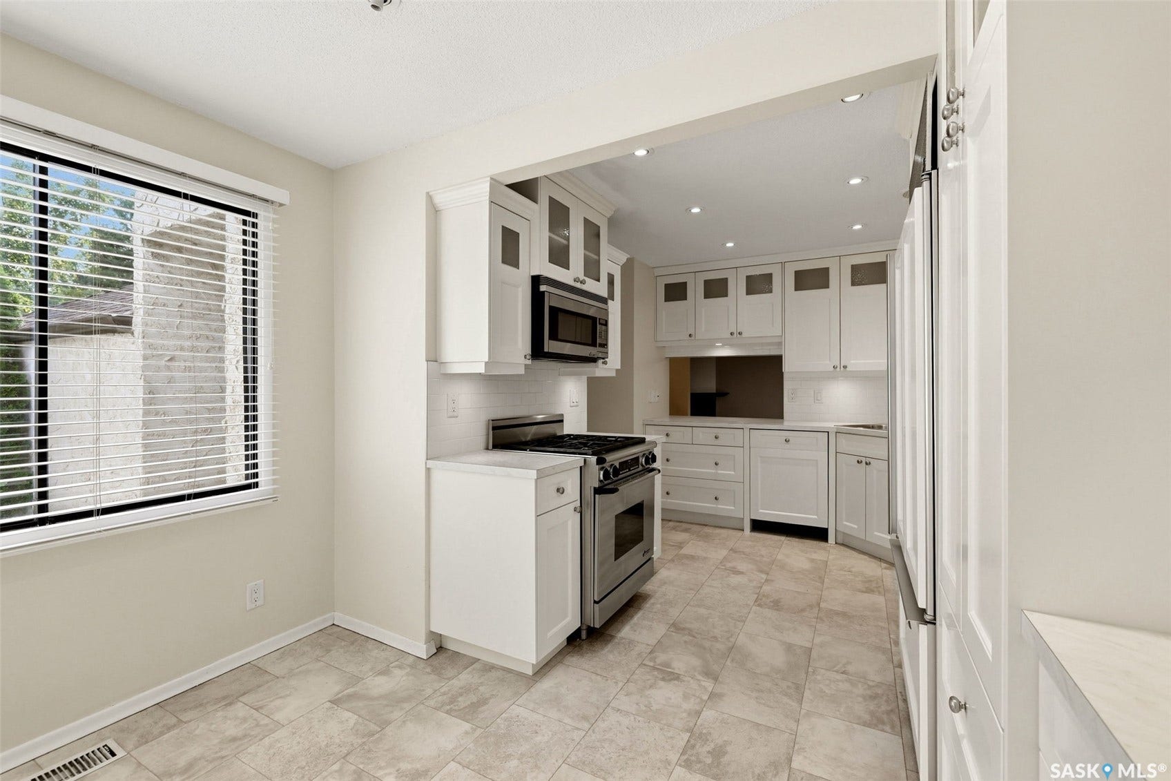 1508 Jubilee Avenue, Regina SK S4S 3T2