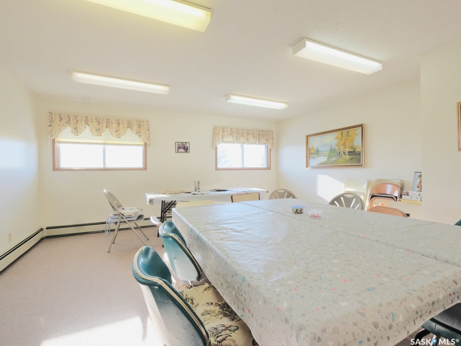 305 1st Street W, #302, Rosetown SK S0L 2V0 305 1st Street W, #302, Rosetown SK S0L 2V0