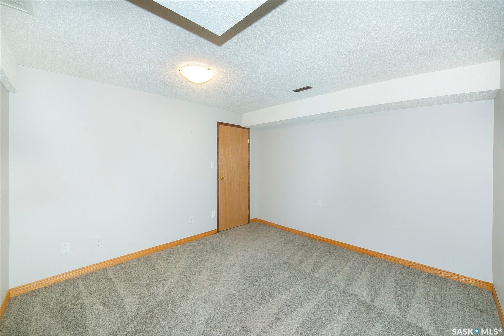 3415 Calder Crescent, #8, Saskatoon SK S7J 4Z9