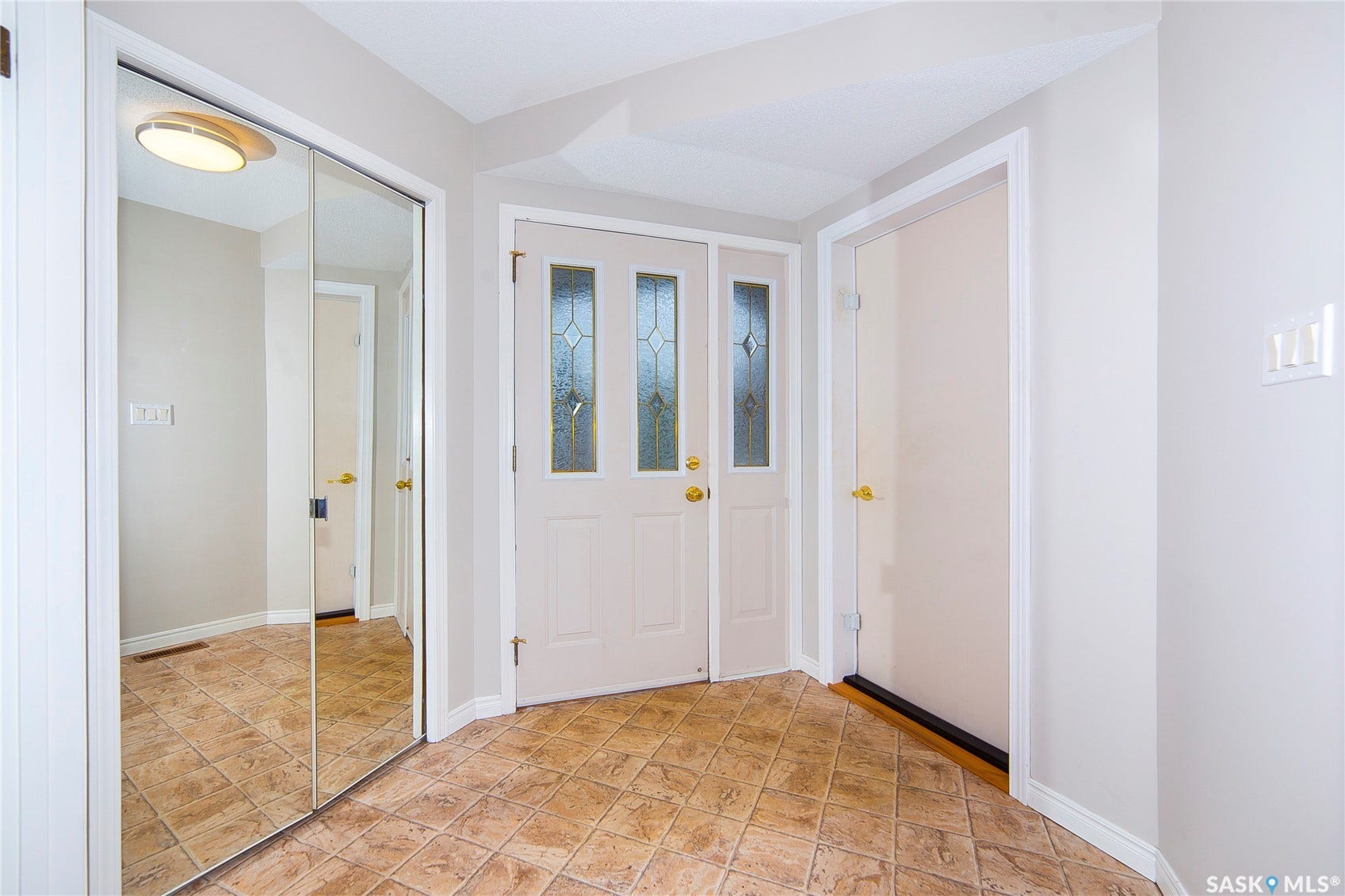 3415 Calder Crescent, #8, Saskatoon SK S7J 4Z9