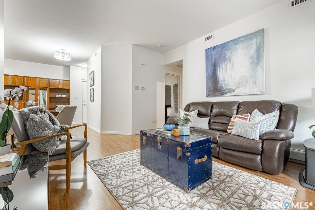 106 Armistice Way, #113, Saskatoon SK S7J 2H4