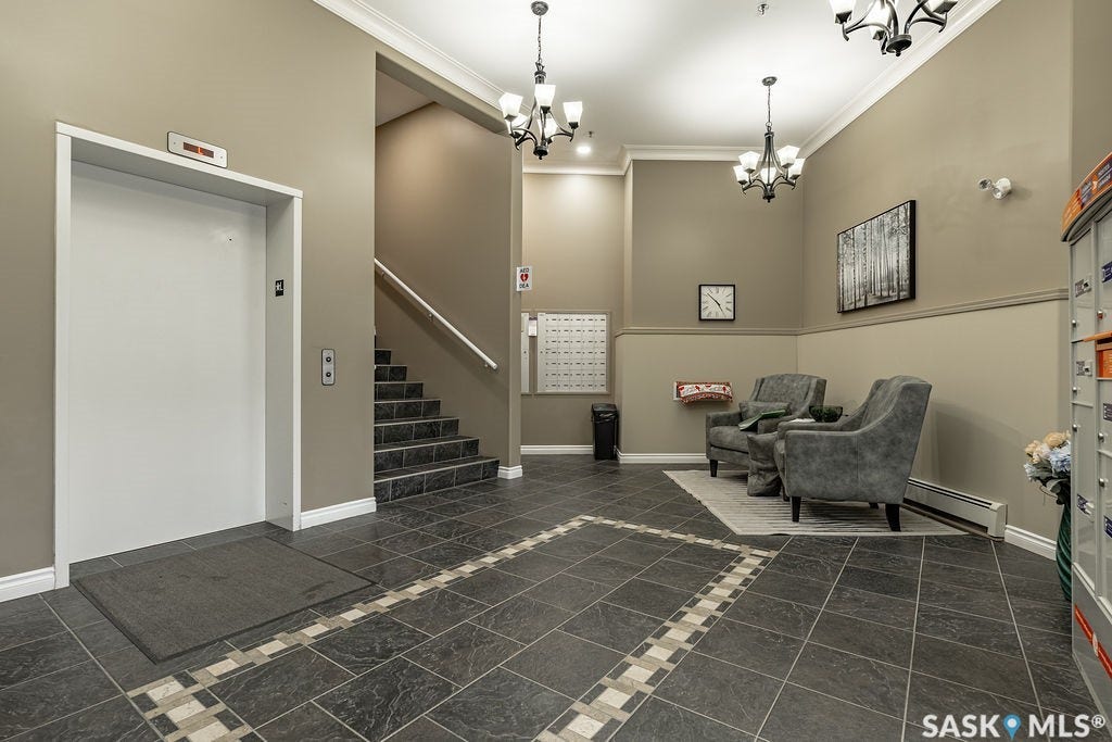 106 Armistice Way, #113, Saskatoon SK S7J 2H4