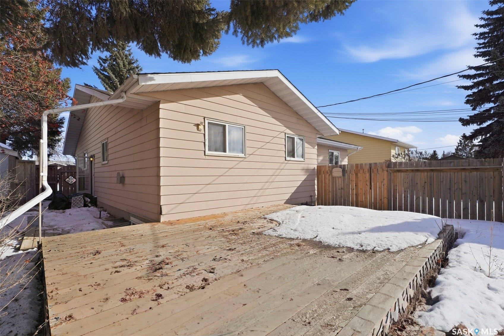 1608 Vickies Avenue, Saskatoon SK S7N 2P3
