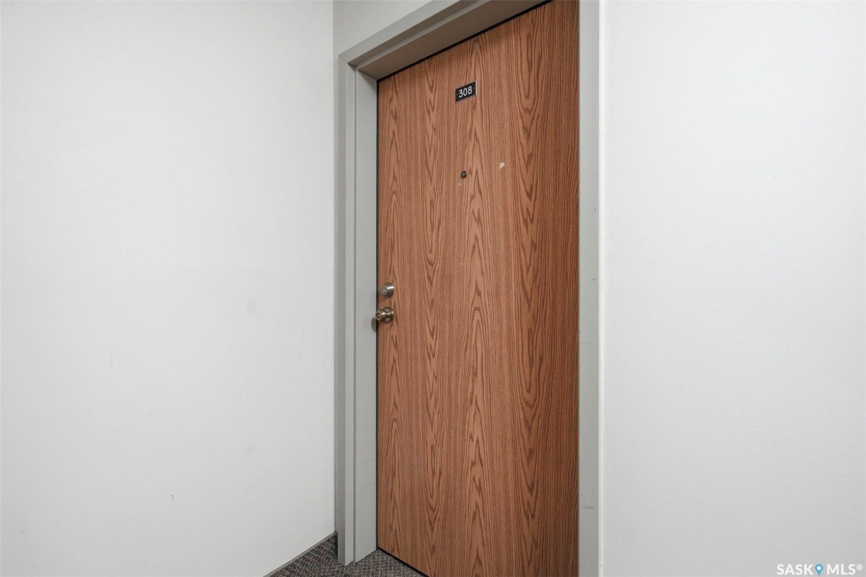 203 Tait Place, #308, Saskatoon SK S7H 5L7