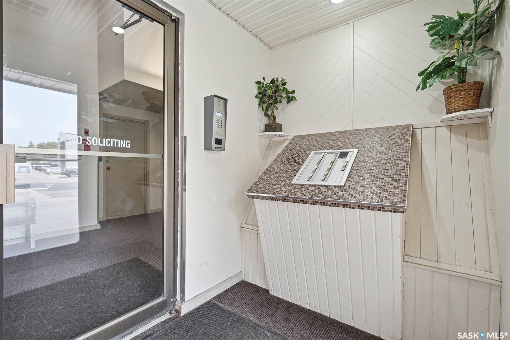 203 Tait Place, #308, Saskatoon SK S7H 5L7
