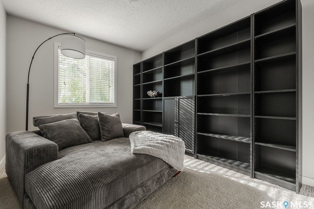 410 Ledingham Way, #114, Saskatoon SK S7V 0C4