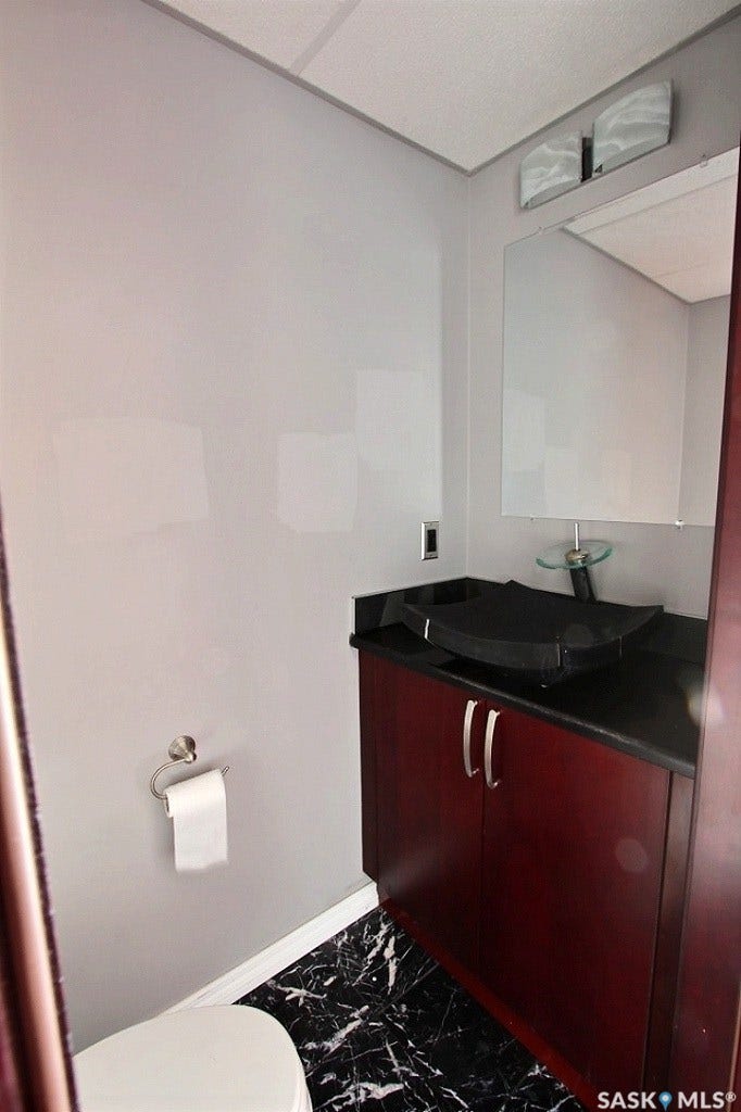 201 10th Street E, Prince Albert SK S6V 0Y8