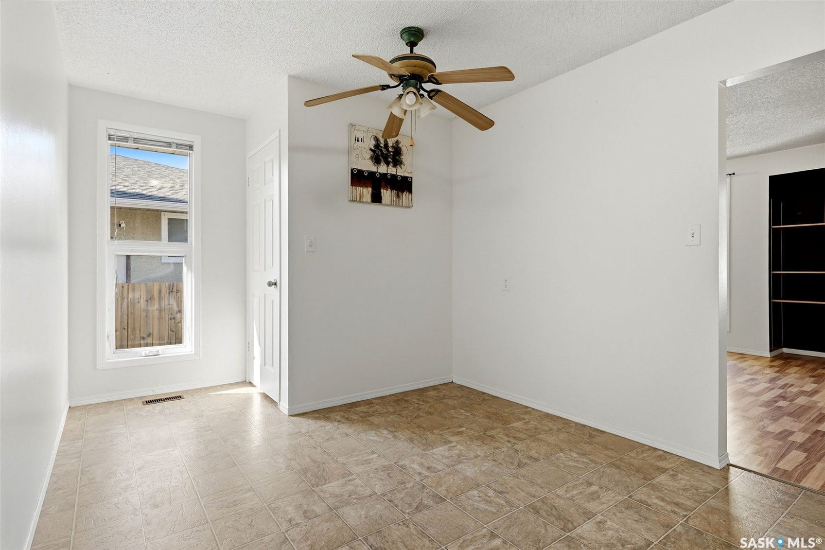 185 Thomson Avenue, Regina SK S4N 5L2