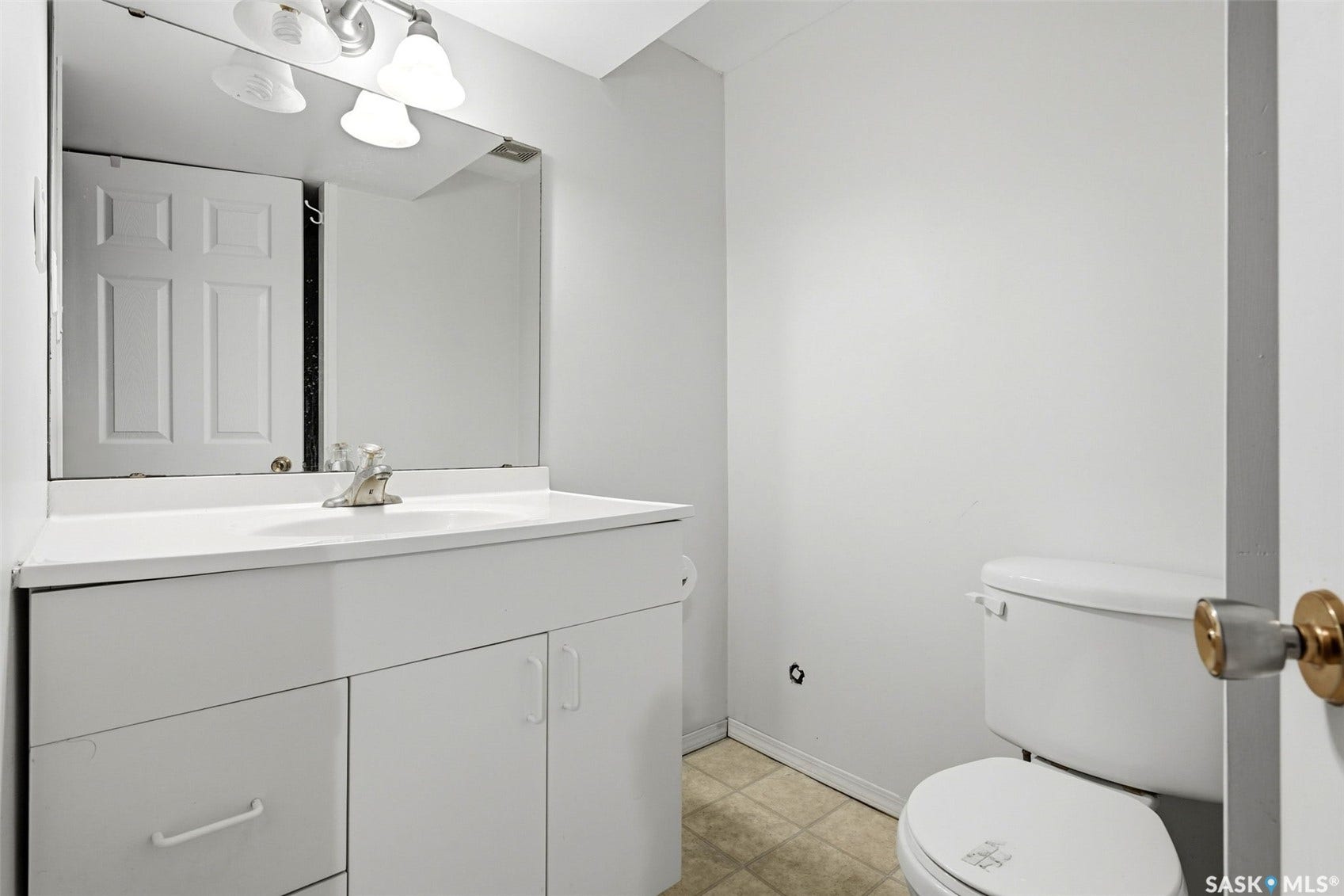185 Thomson Avenue, Regina SK S4N 5L2