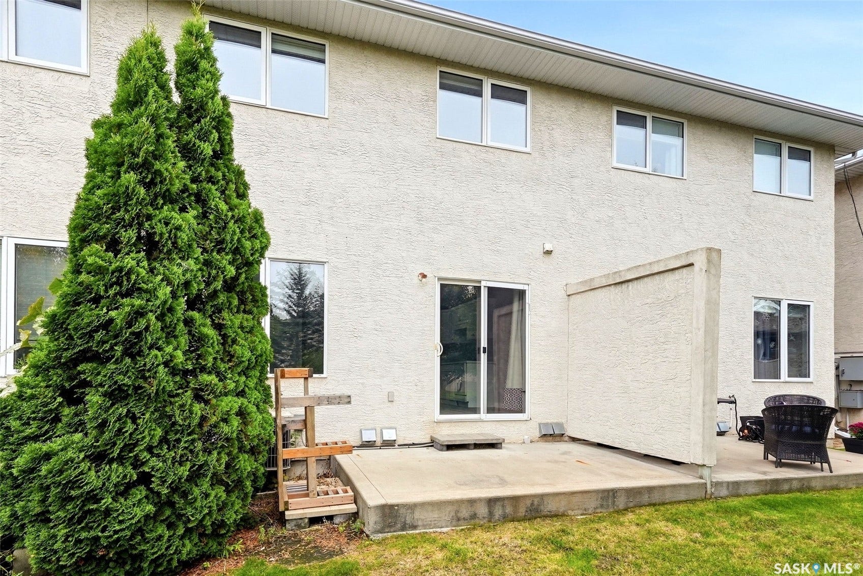 2266 Atkinson Street, Regina SK S4N 7R2
