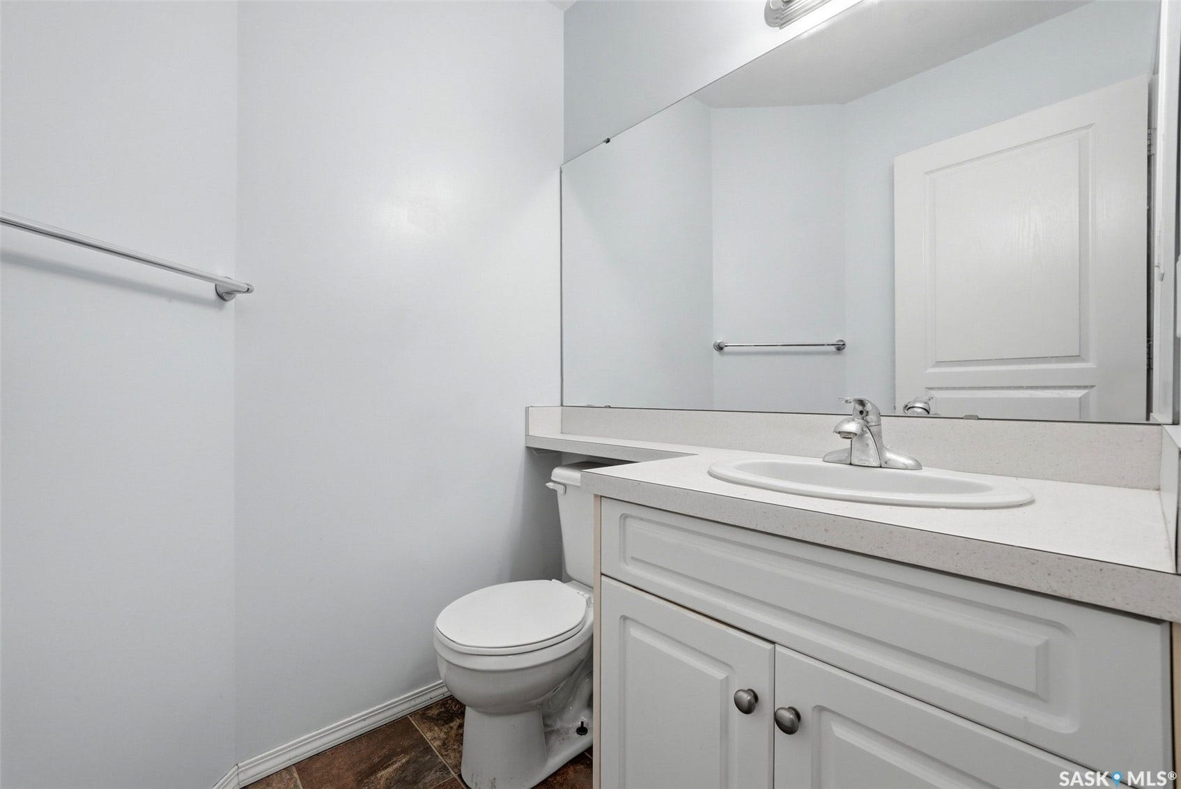 2266 Atkinson Street, Regina SK S4N 7R2