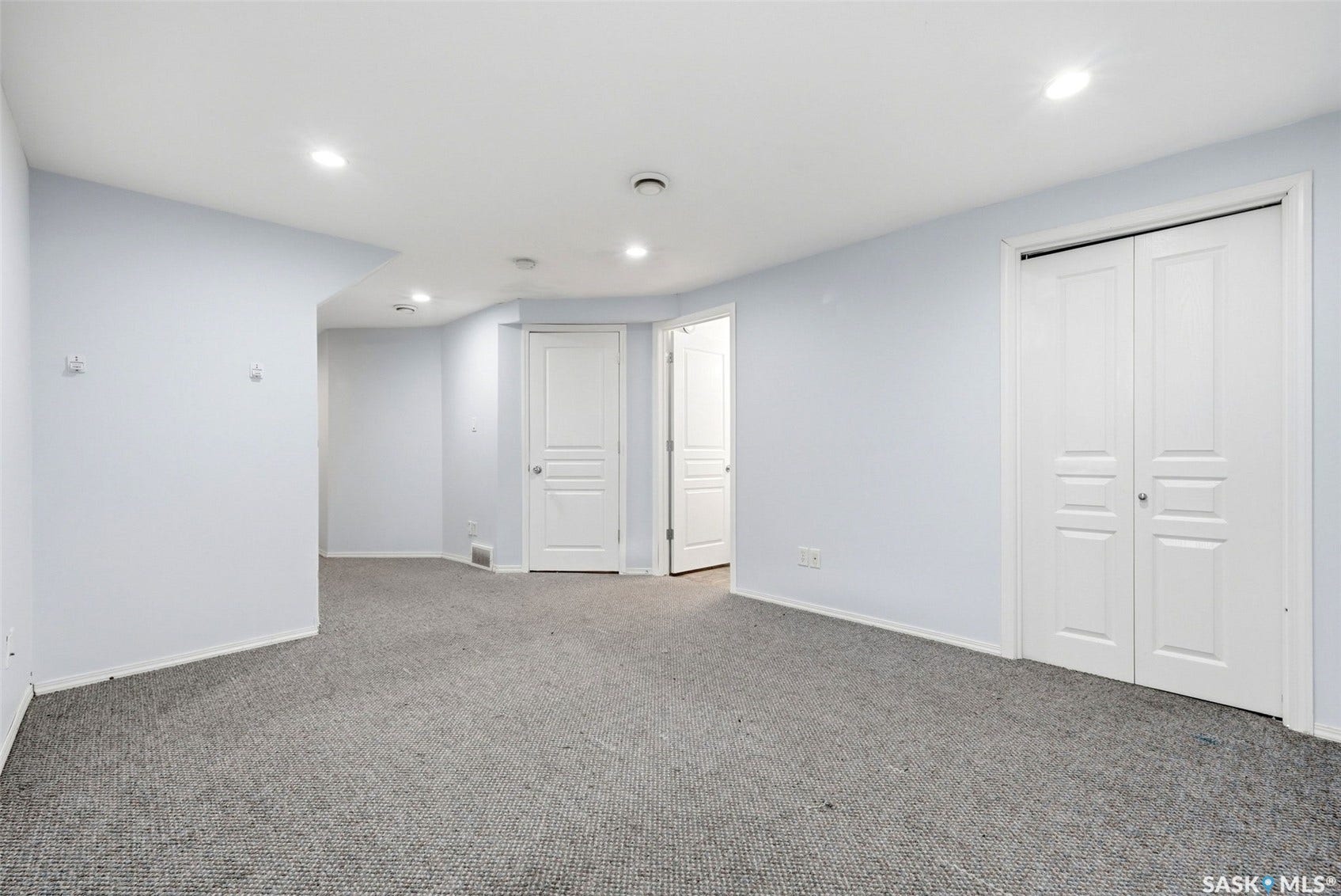 2266 Atkinson Street, Regina SK S4N 7R2