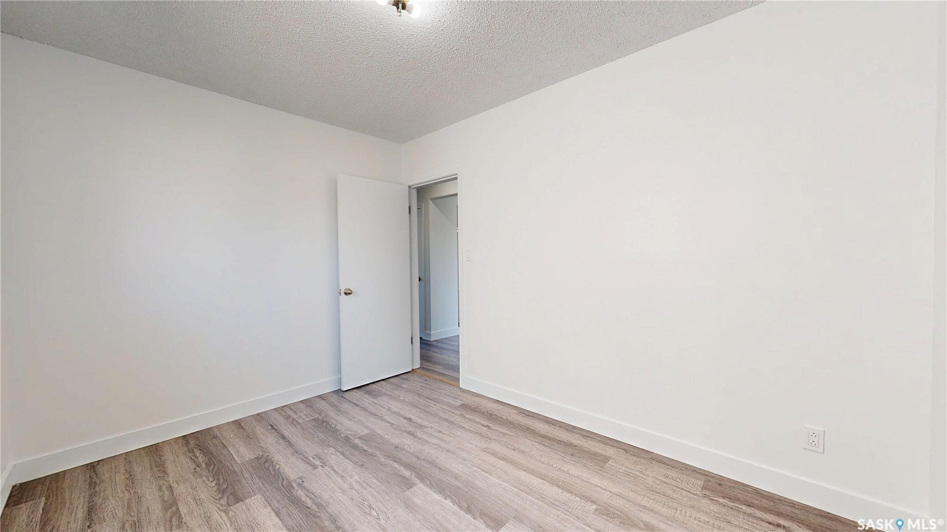 1020 9th Avenue E, Regina SK S4N 0H3