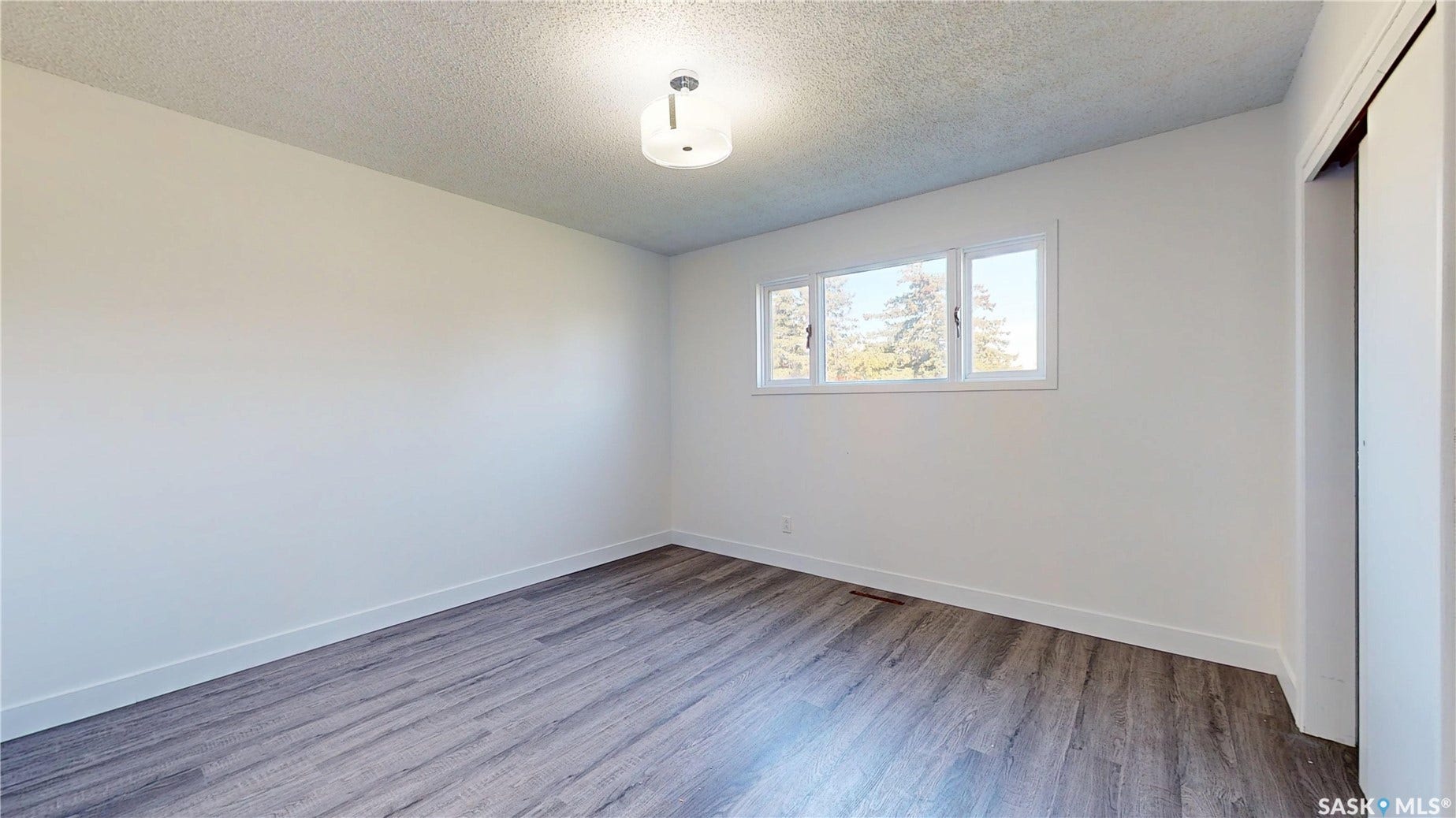 1020 9th Avenue E, Regina SK S4N 0H3