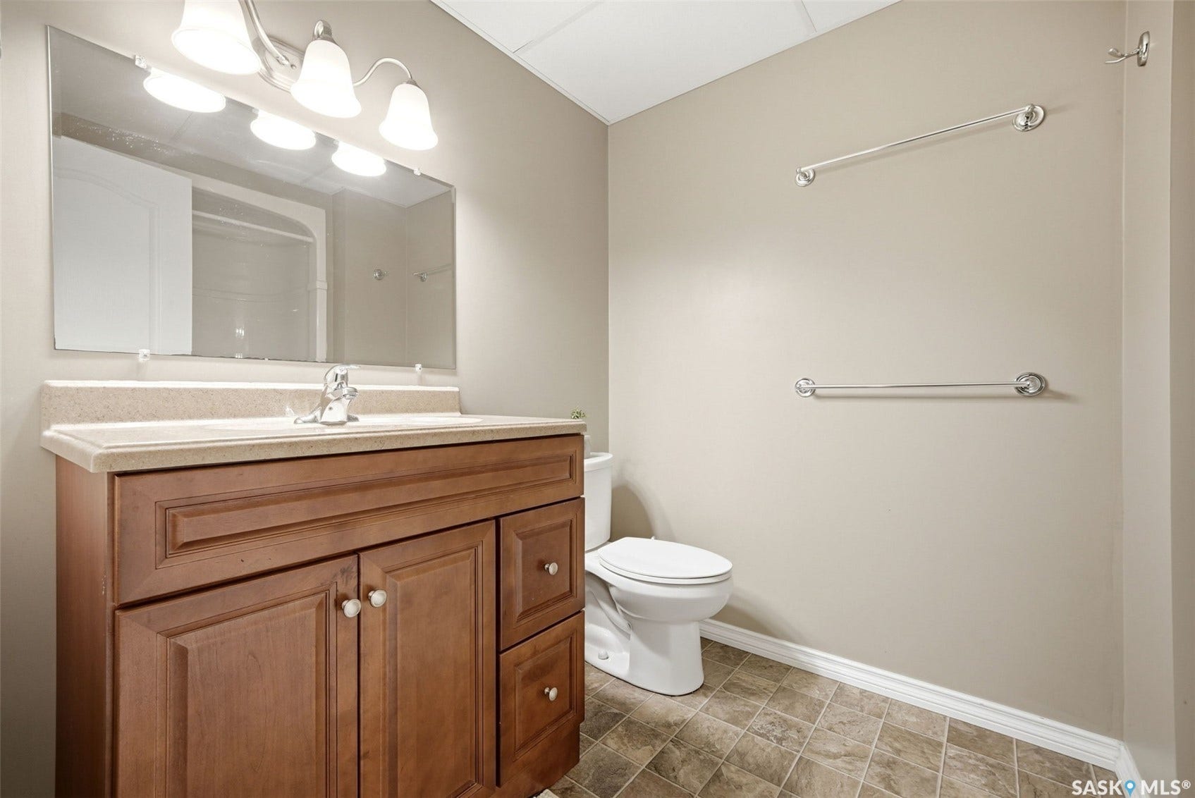 4857 McCombie Crescent, Regina SK S4W 0B2