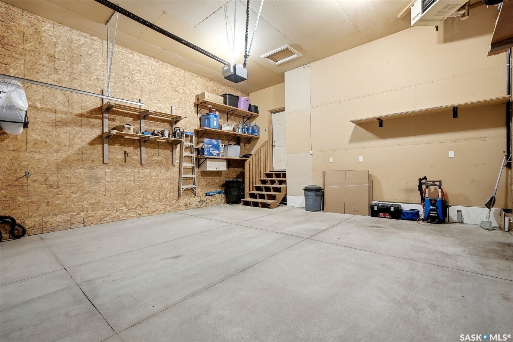 4857 McCombie Crescent, Regina SK S4W 0B2