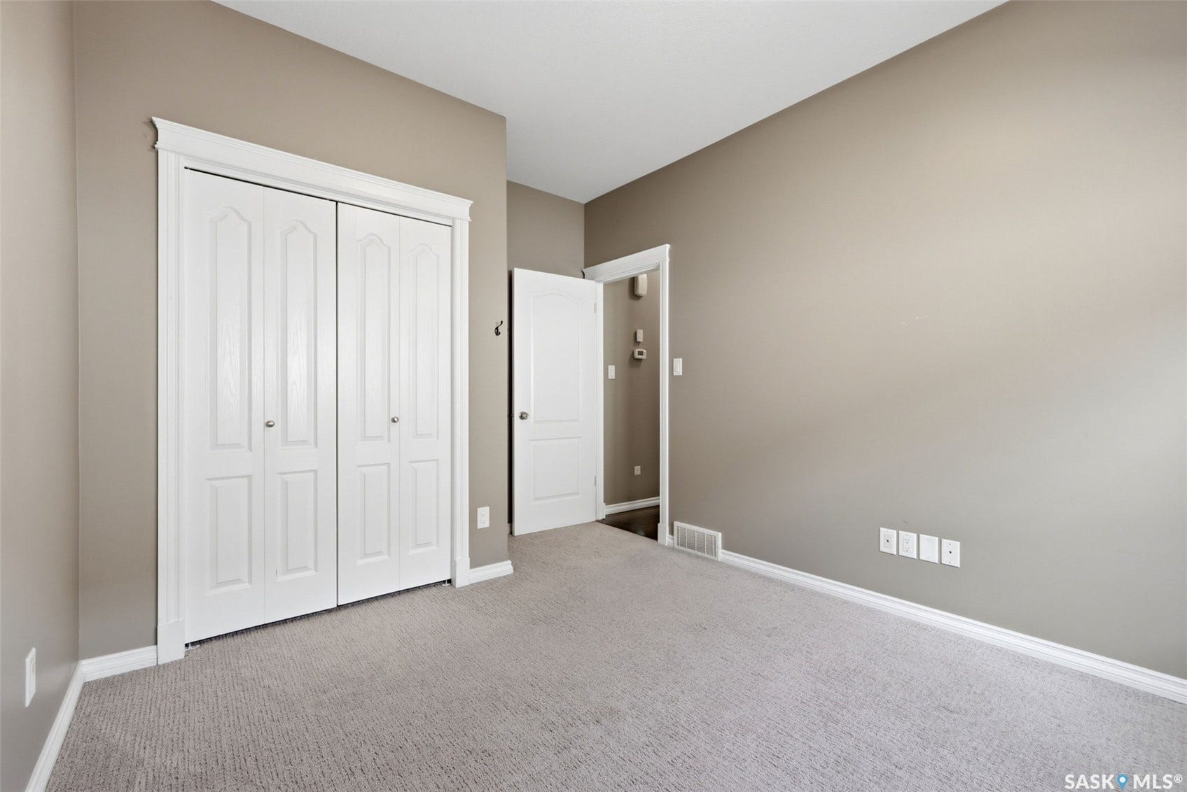 4857 McCombie Crescent, Regina SK S4W 0B2