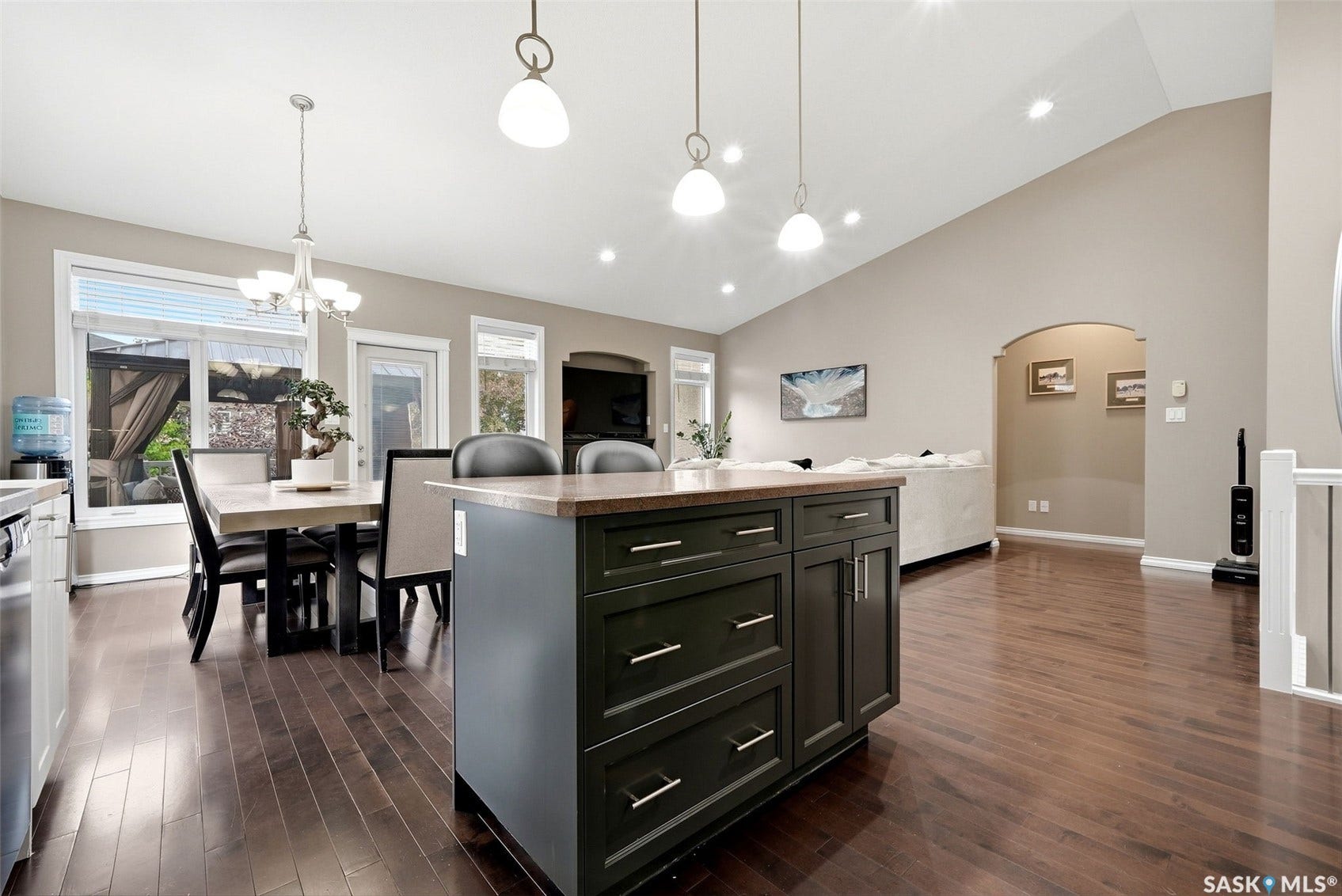 4857 McCombie Crescent, Regina SK S4W 0B2