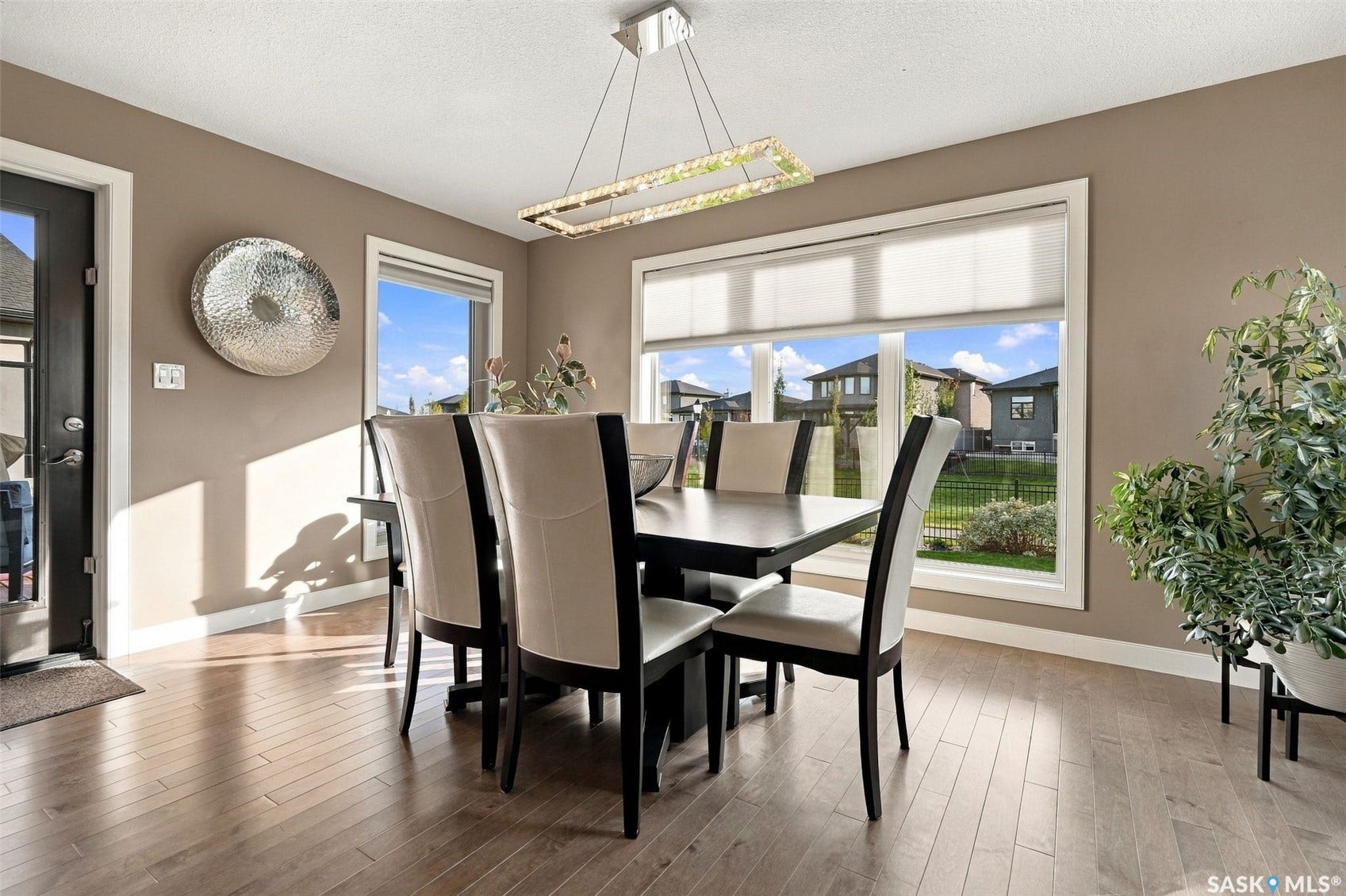 4414 Sandpiper Crescent E, Regina SK S4V 1N3 4414 Sandpiper Crescent E, Regina SK S4V 1N3