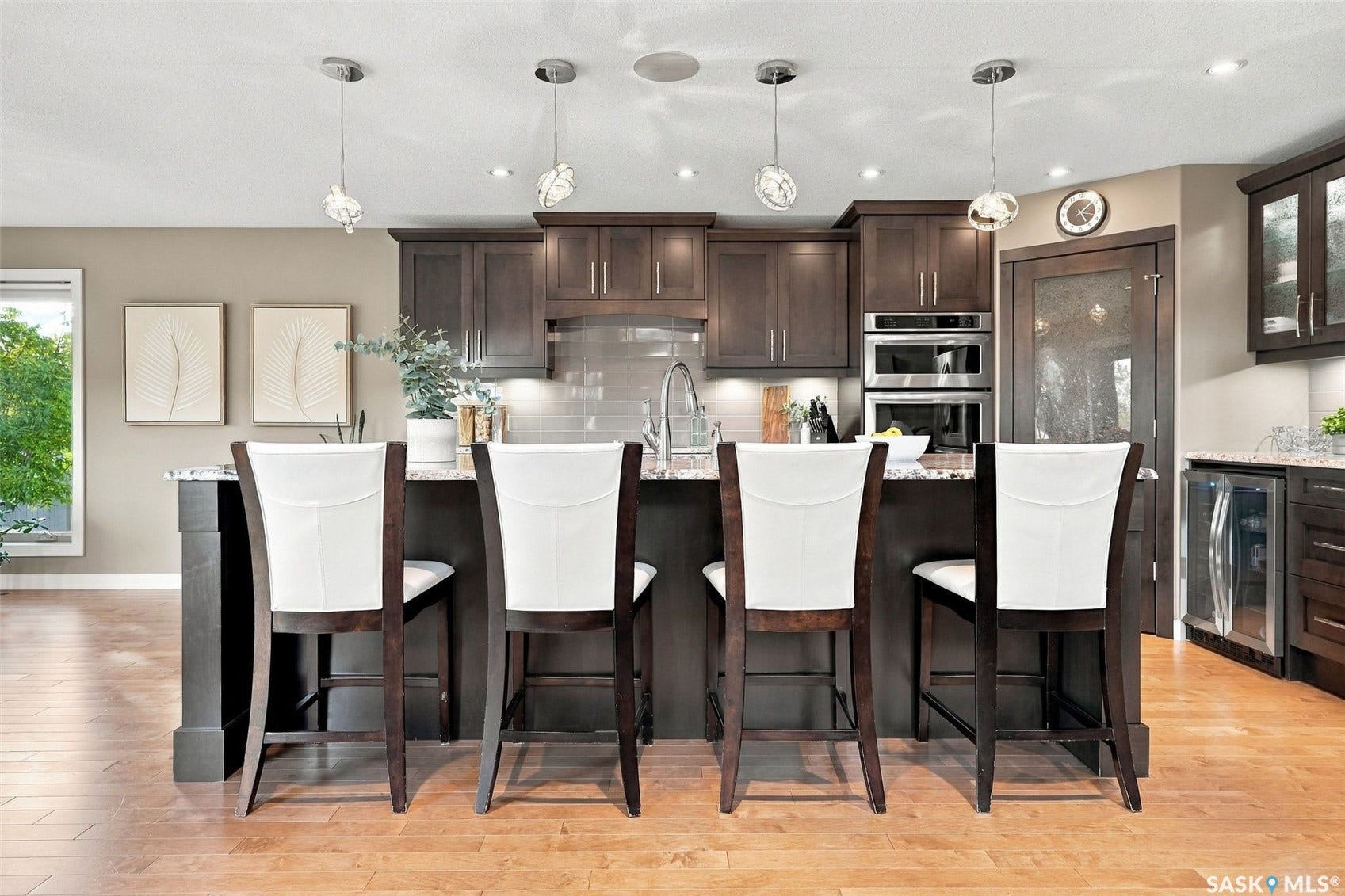 4414 Sandpiper Crescent E, Regina SK S4V 1N3 4414 Sandpiper Crescent E, Regina SK S4V 1N3