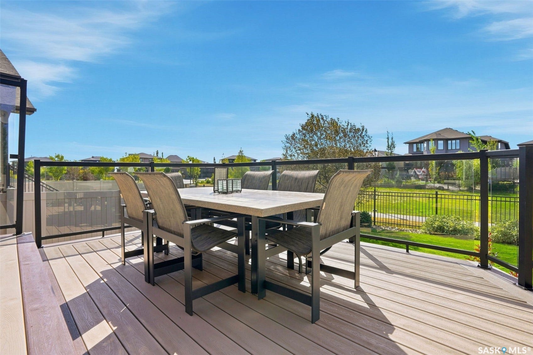 4414 Sandpiper Crescent E, Regina SK S4V 1N3 4414 Sandpiper Crescent E, Regina SK S4V 1N3