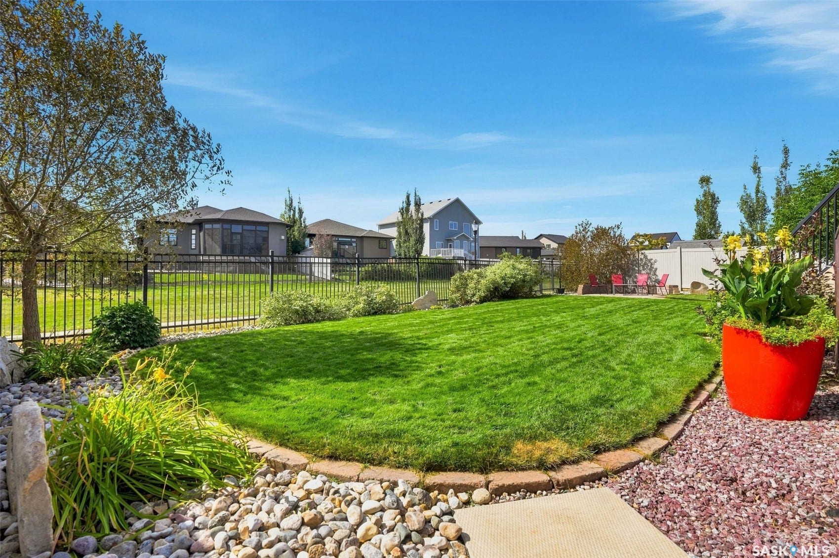 4414 Sandpiper Crescent E, Regina SK S4V 1N3 4414 Sandpiper Crescent E, Regina SK S4V 1N3