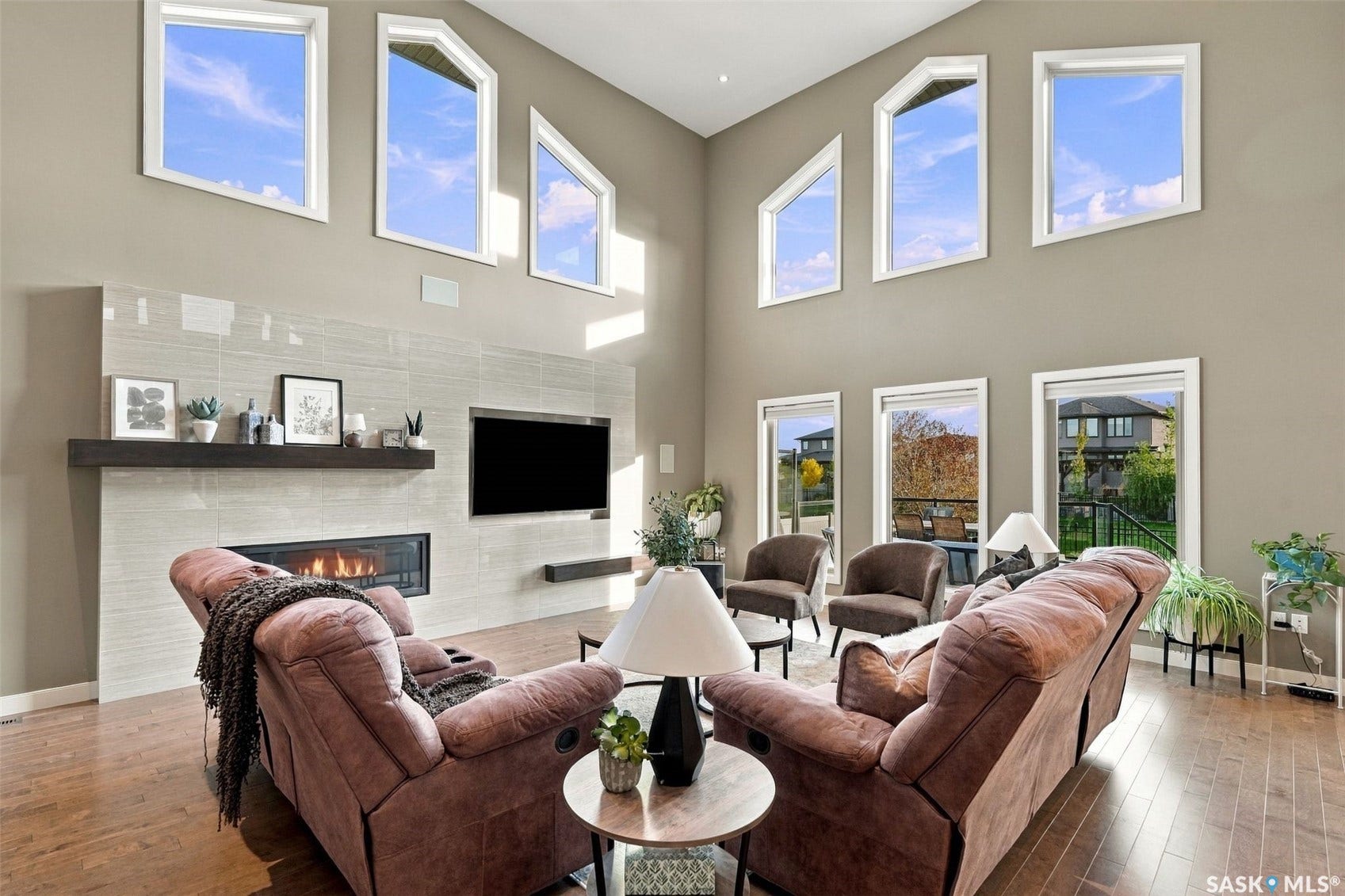 4414 Sandpiper Crescent E, Regina SK S4V 1N3 4414 Sandpiper Crescent E, Regina SK S4V 1N3