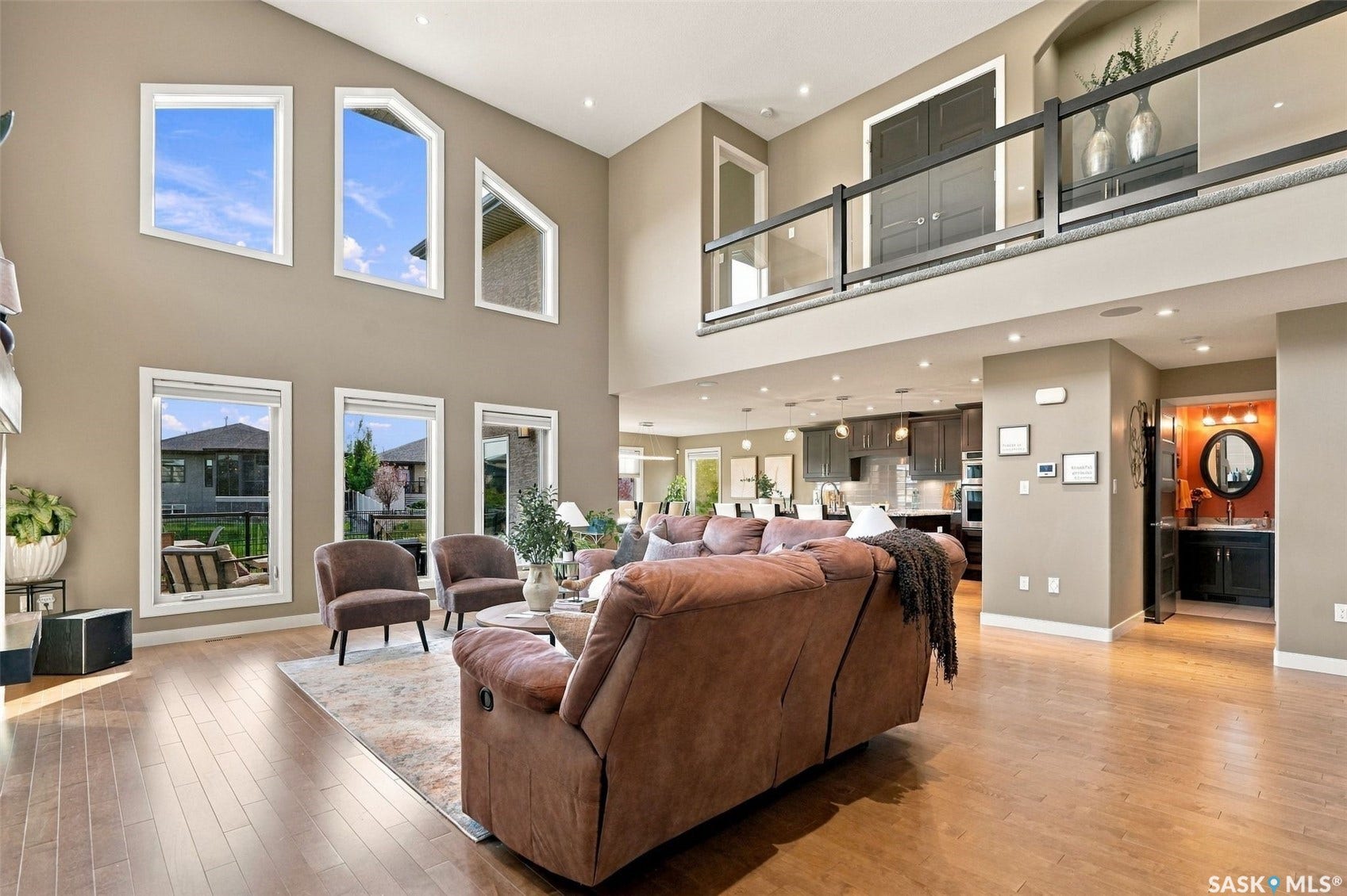 4414 Sandpiper Crescent E, Regina SK S4V 1N3 4414 Sandpiper Crescent E, Regina SK S4V 1N3