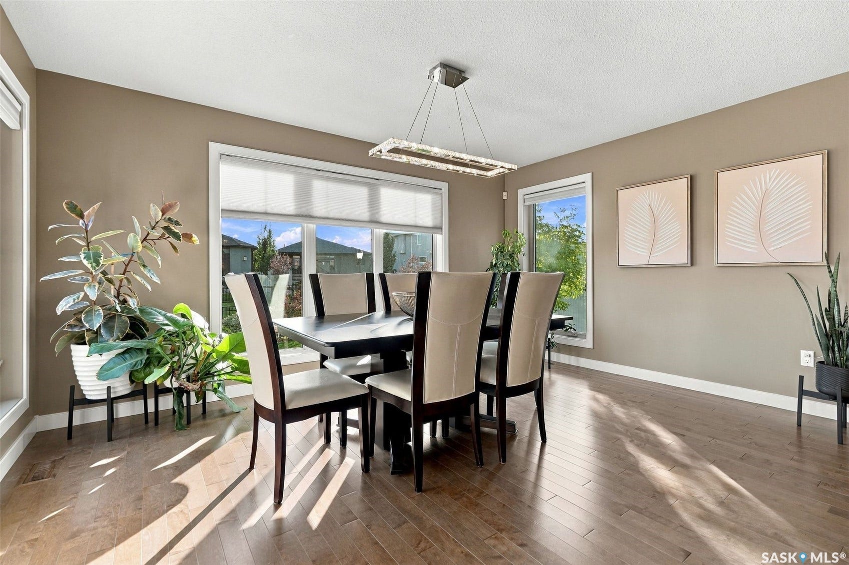 4414 Sandpiper Crescent E, Regina SK S4V 1N3 4414 Sandpiper Crescent E, Regina SK S4V 1N3