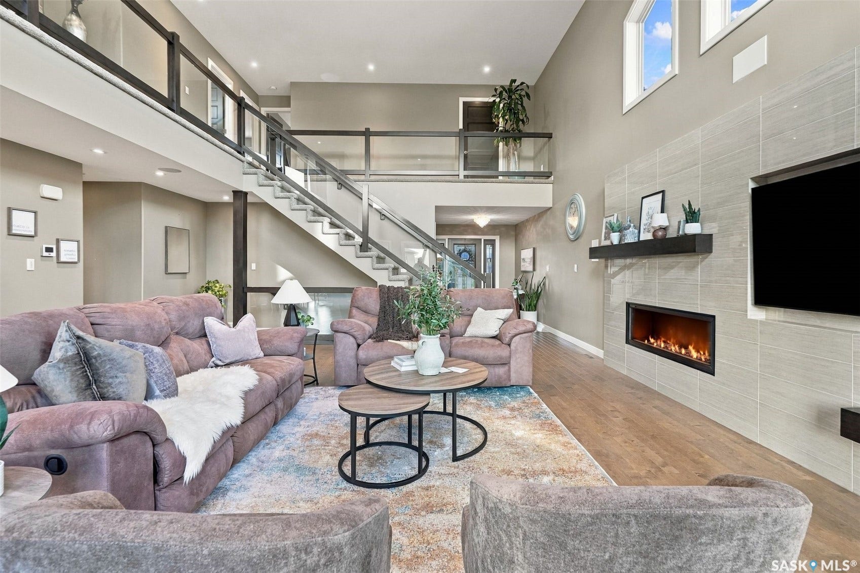 4414 Sandpiper Crescent E, Regina SK S4V 1N3 4414 Sandpiper Crescent E, Regina SK S4V 1N3