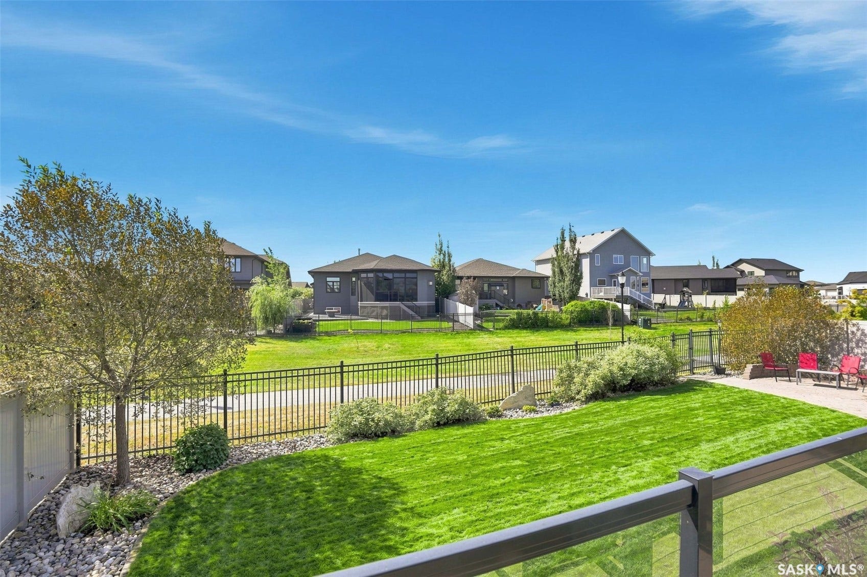 4414 Sandpiper Crescent E, Regina SK S4V 1N3 4414 Sandpiper Crescent E, Regina SK S4V 1N3