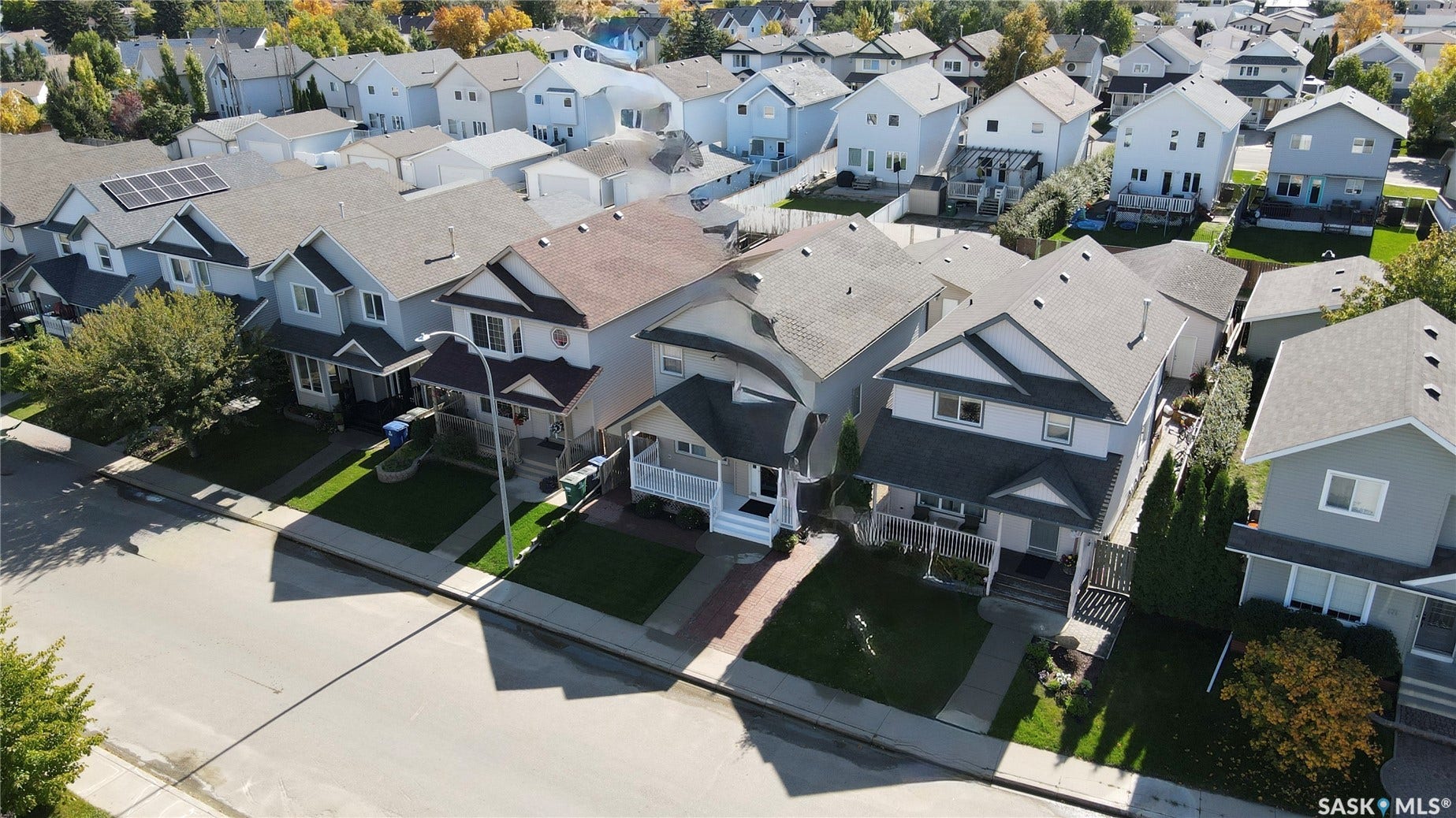 163 Blakeney Crescent, Saskatoon SK S7L 7N5